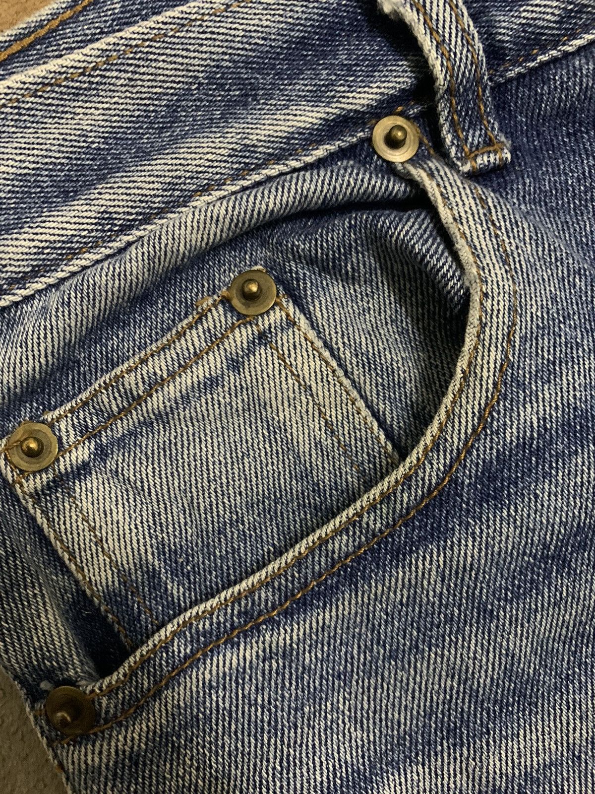 Japanese Brand Vintage Japanese Brand Blue Washed Baggy Distressed Jeans Size US 32 / EU 48 - 5 Thumbnail