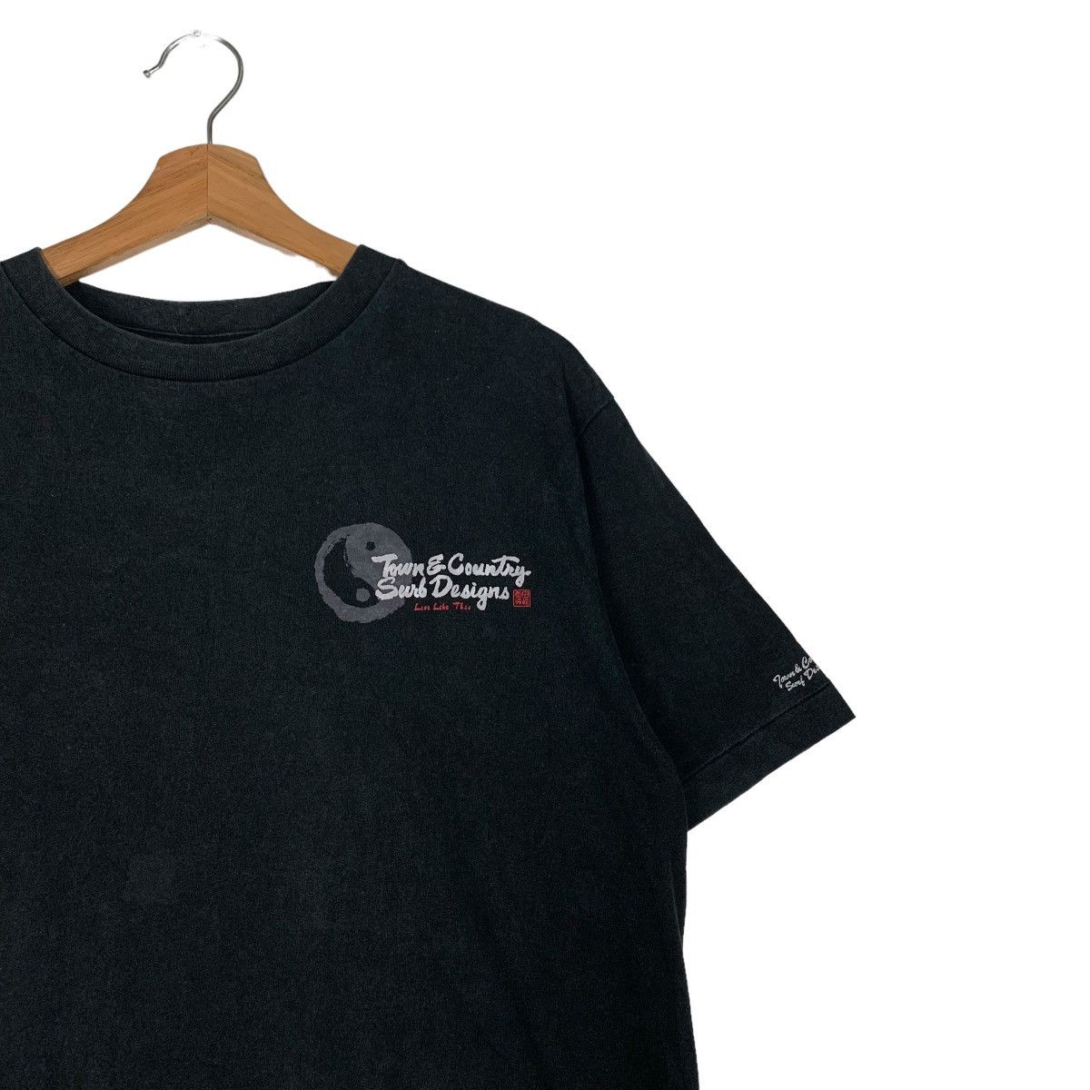 Japanese Brand T&C SURF Designs Big Logo Surfwear Tees #0161-C8 Size US M / EU 48-50 / 2 - 7 Thumbnail