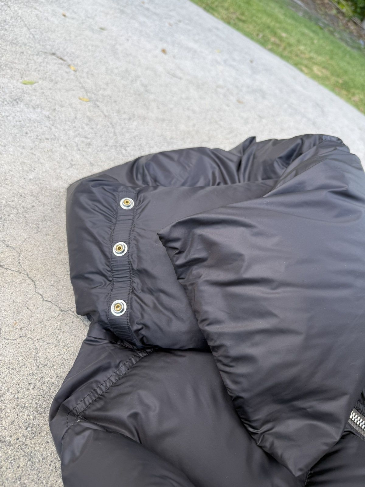 Rick Owens Rick Owens FW22 Strobe Cropped Puffer Size US M / EU 48-50 / 2 - 7 Thumbnail