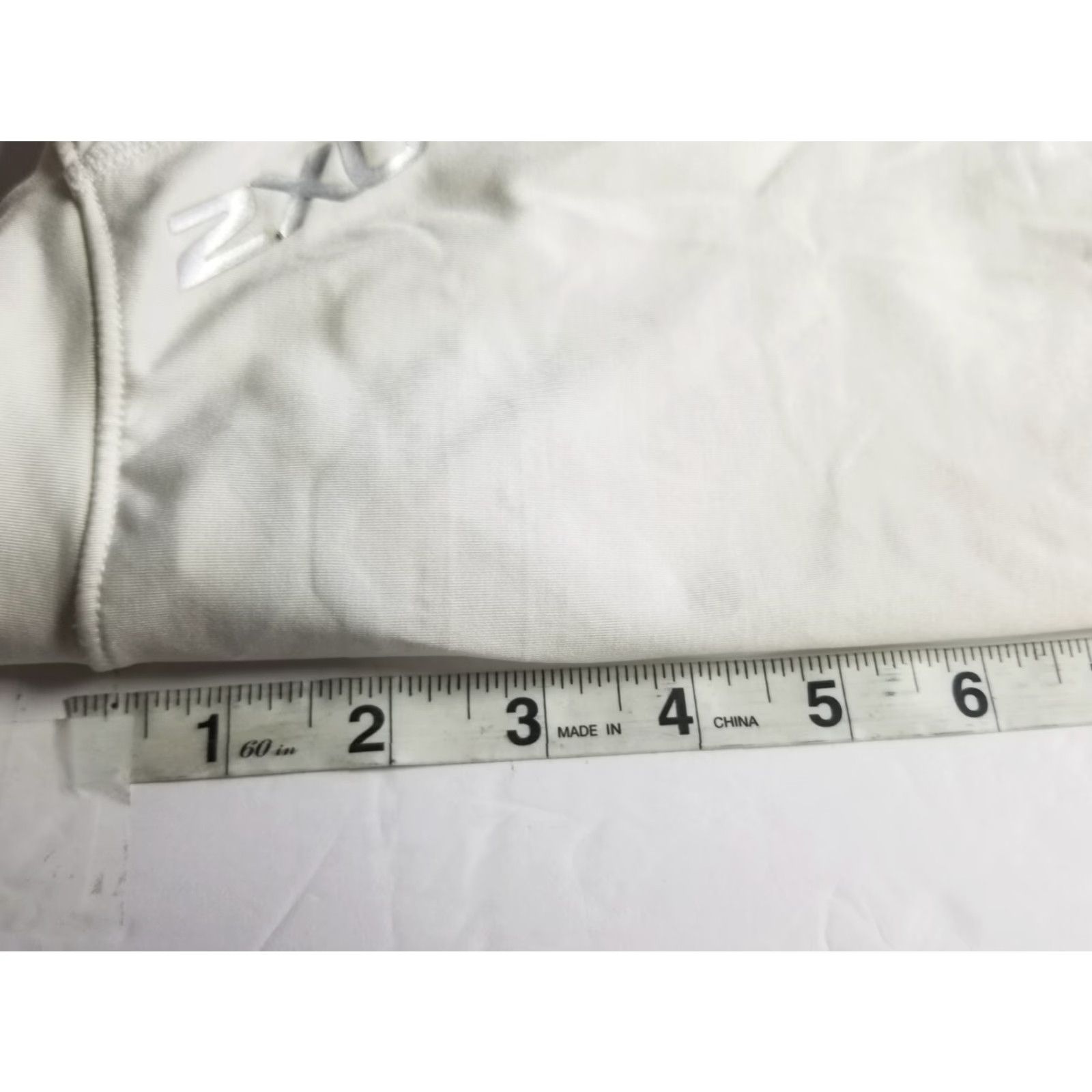 2XU 2XU Compression Shirt Women's Short Sleeve White Size M T-Shirt Breathable Moisture Wicking Quick Dry Athletic Sports Shirt Size M / US 6-8 / IT 42-44 - 5 Thumbnail