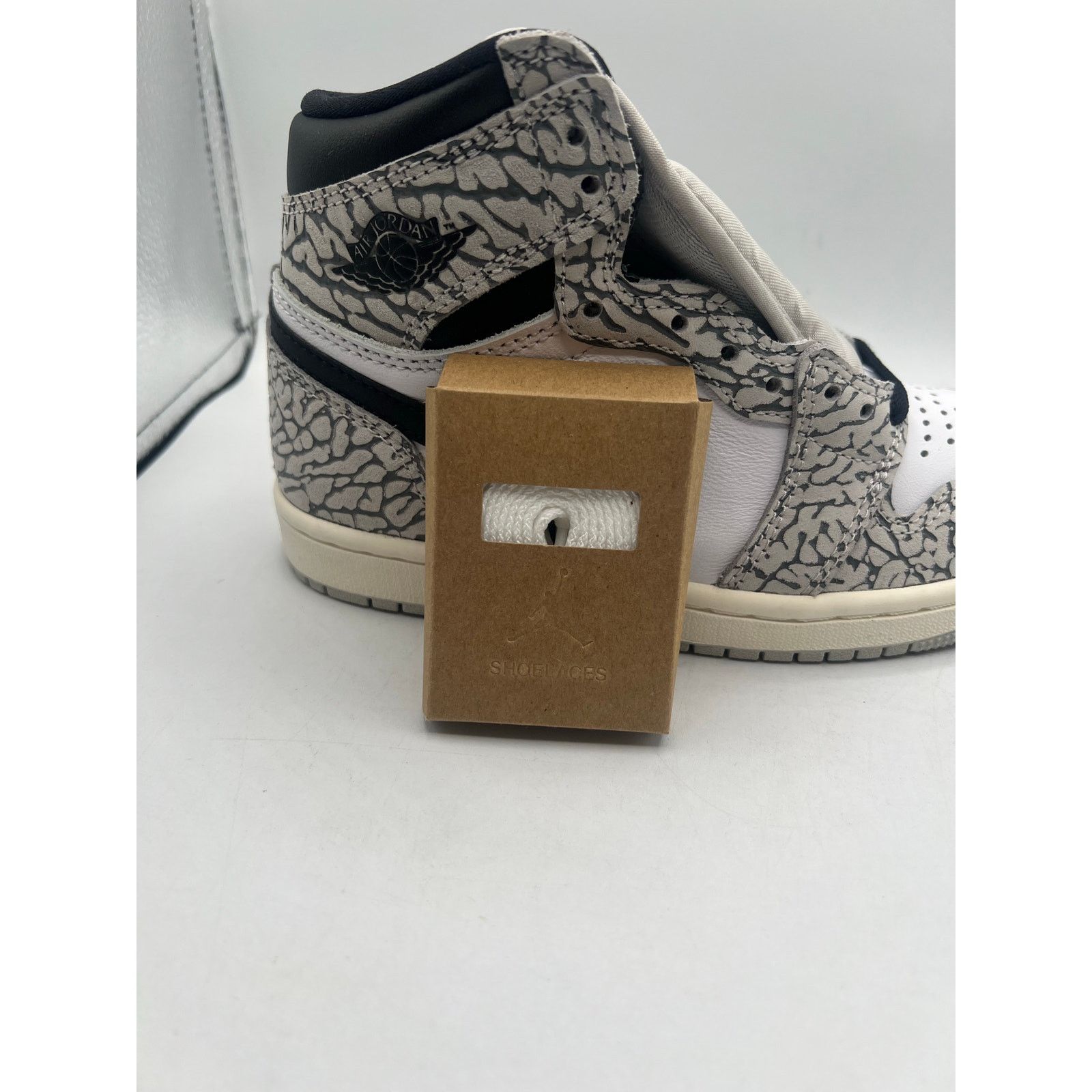 Jordan Brand Air Jordan 1 Retro High OG “White Cement” size 3.5 mens/5 w Size US 5 / IT 35 - 7 Thumbnail