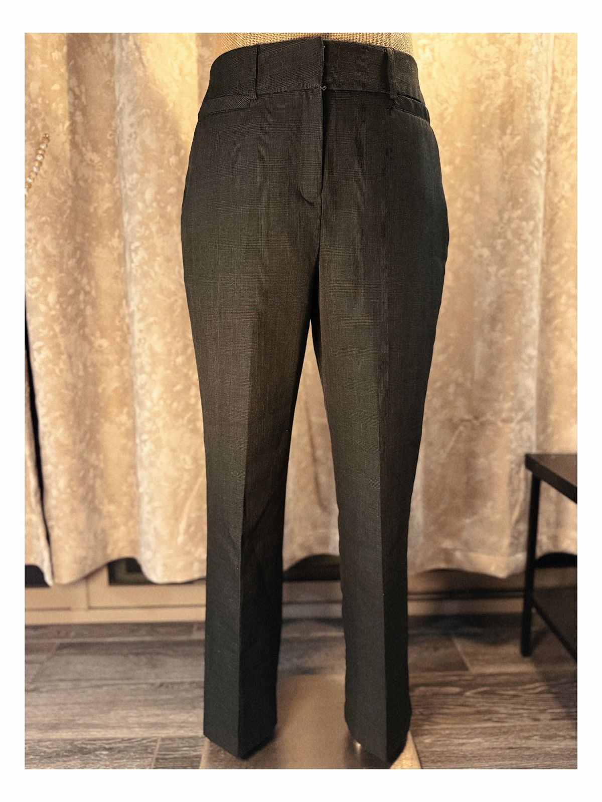 Other Larry Levine Women’s Dress Pants – Size 12 – Classic Fit Size 34" / US 12 / IT 48 - 1 Thumbnail