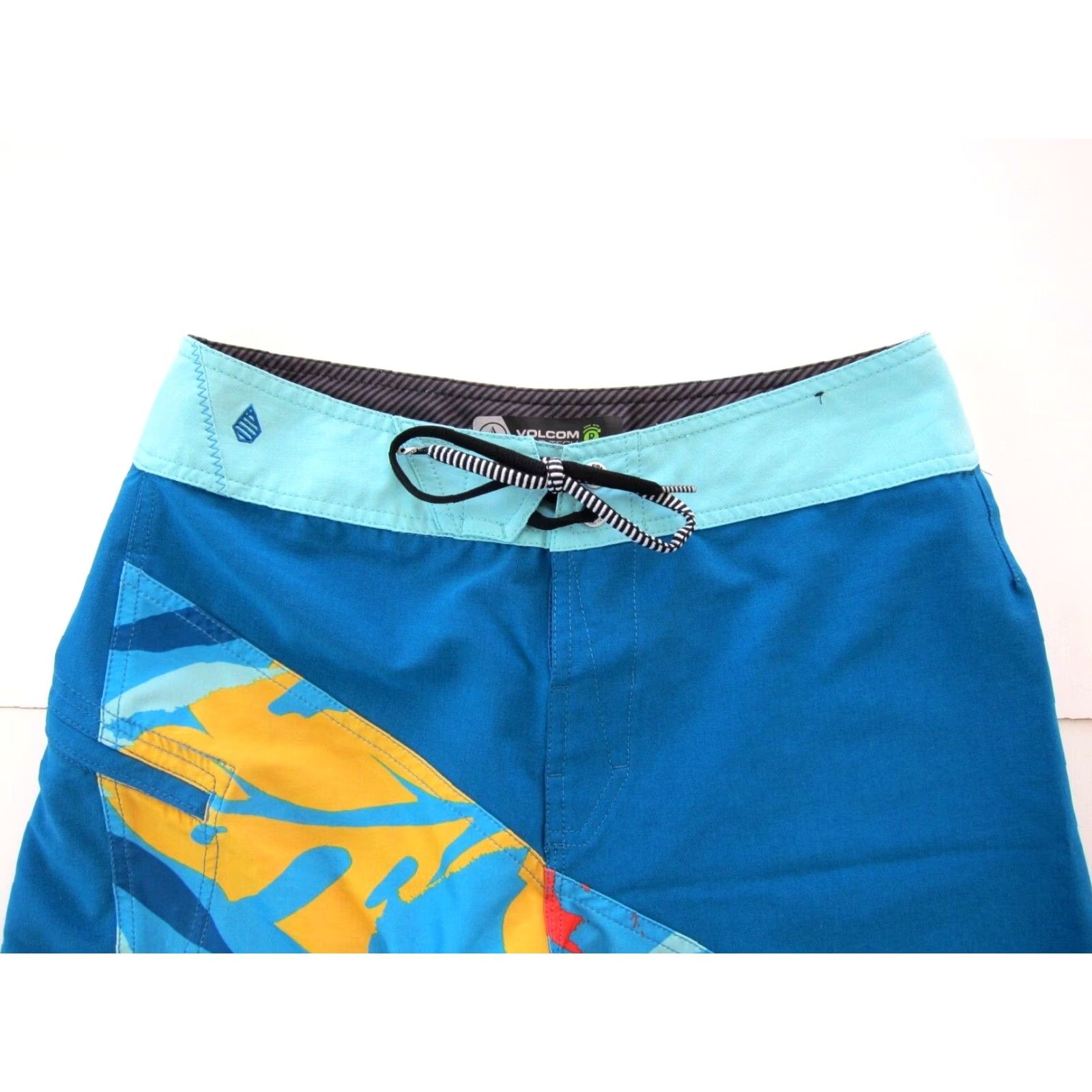 Volcom Volcom Mod Tech Board Short 29 Blue Red Yellow Pocket Stretch Surf Beach Swim Mens 30" Waist 11.5" Rise 41" Hip 9" Inseam Size US 29 - 4 Thumbnail