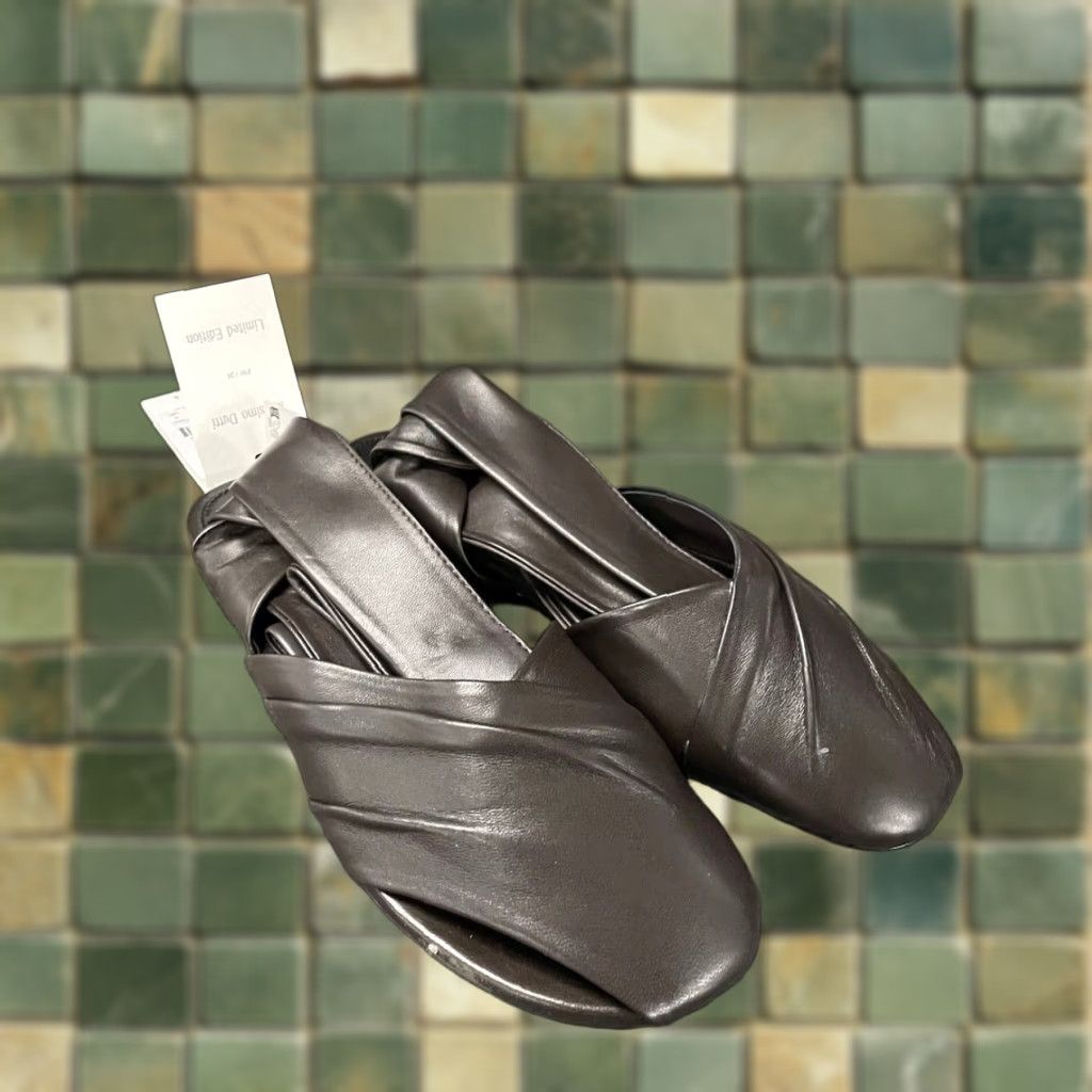 MASSIMO DUTTI Tied Slingback Flats Women’s Size 6.5 Marron Brown Leather Flat Tie 6.5 Womens