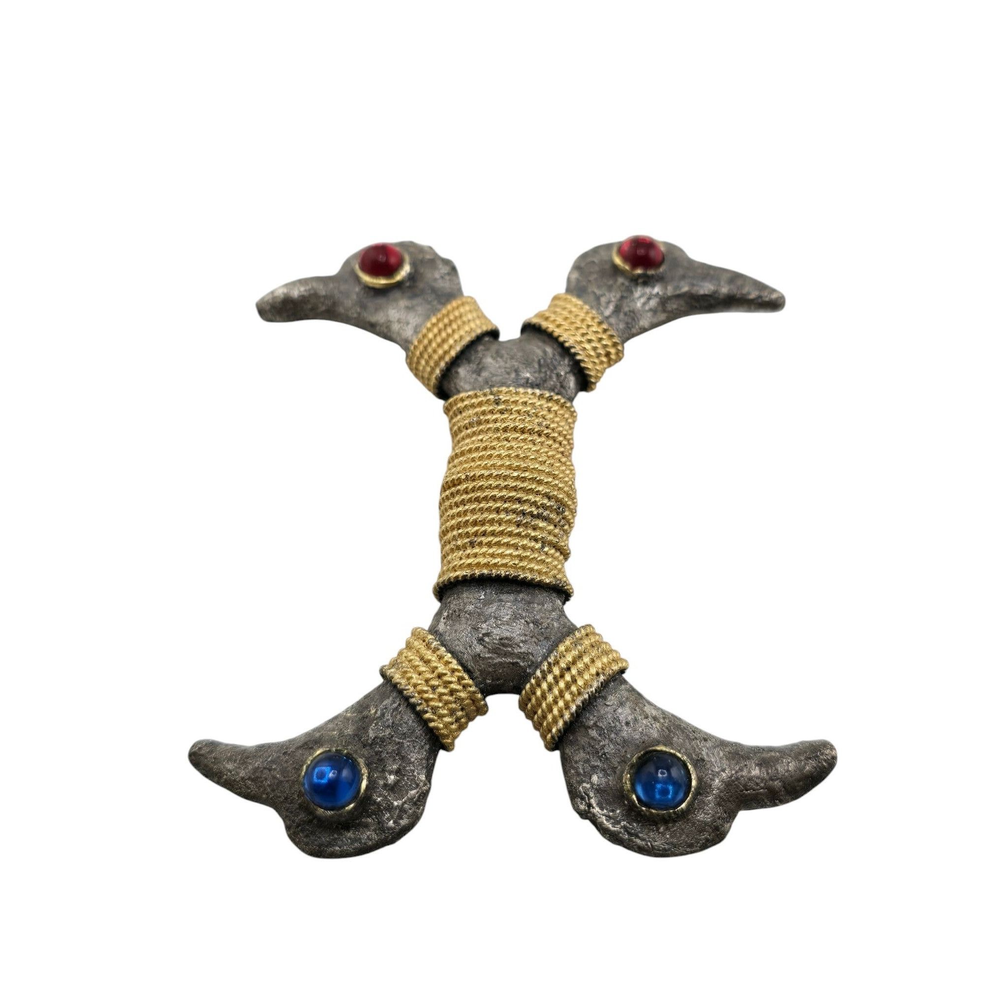 Vintage Vintage Rare 1970s Trifari Diane Love Luristan Bird Head Bro Size ONE SIZE - 3 Thumbnail