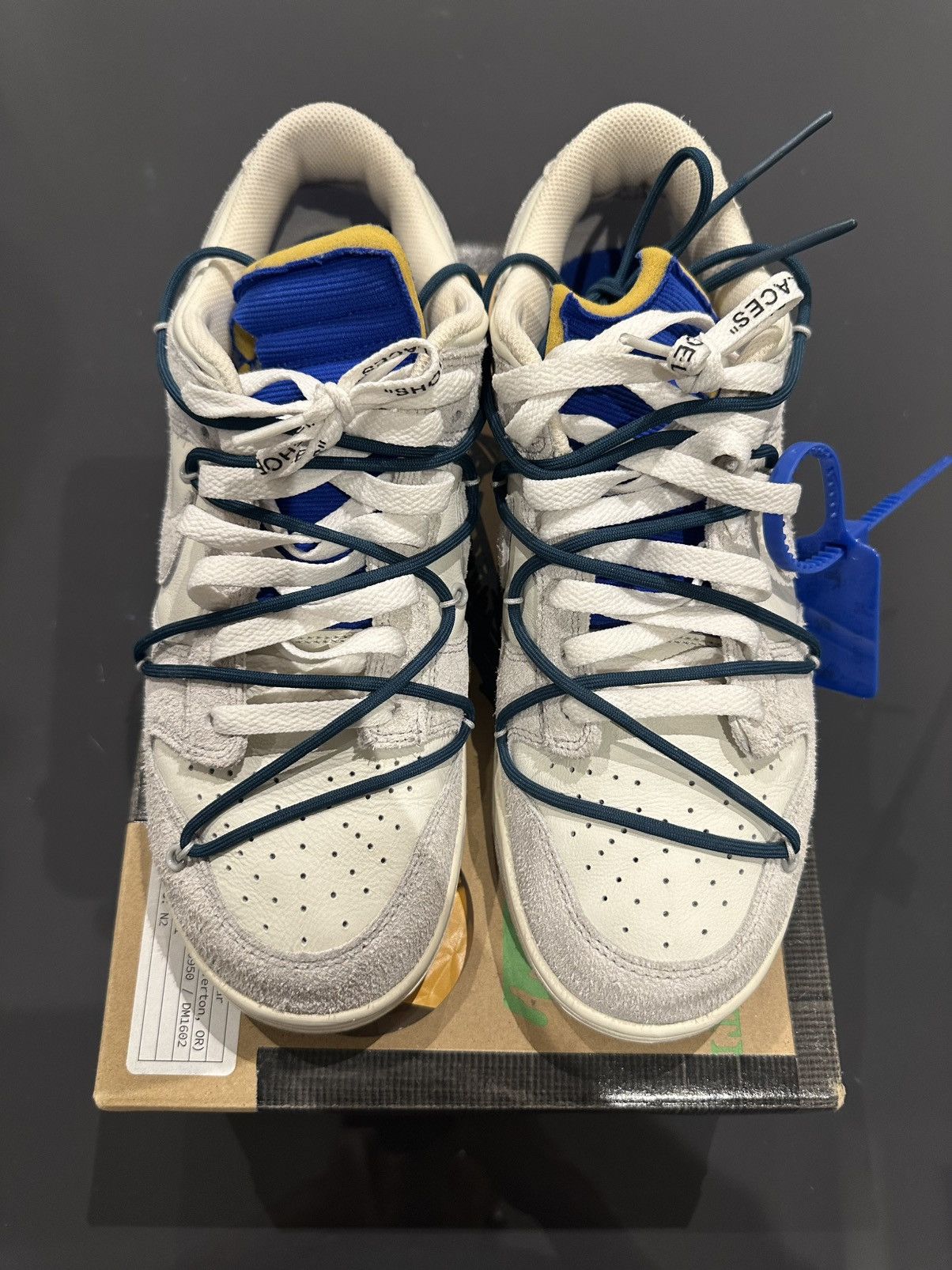 Nike × Off-White Nike Dunk Low x Off-white Lot 16 Size US 10 / EU 43 - 1 Thumbnail