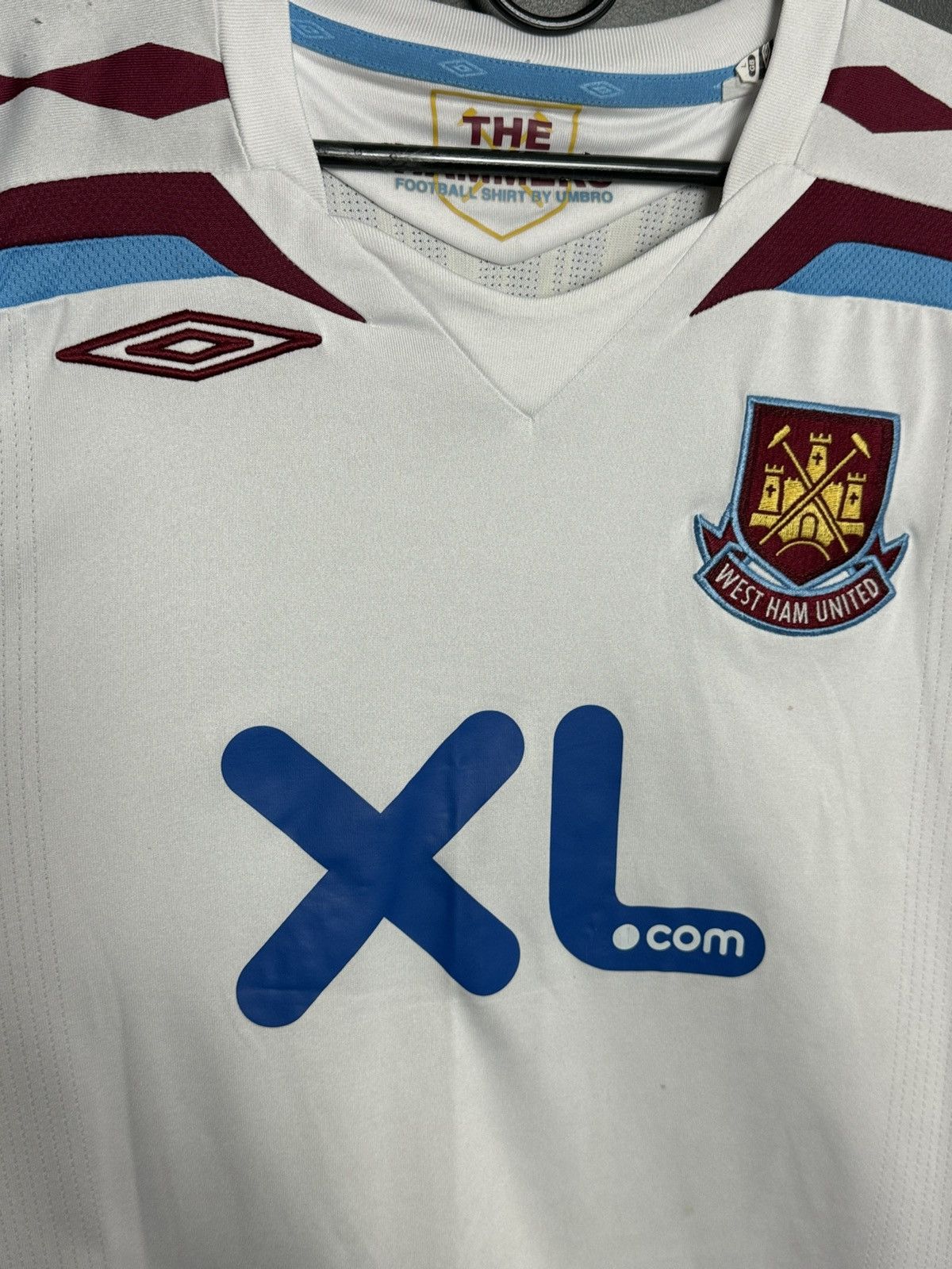Umbro West Ham United 07/08 Away Football Jersey Size US L / EU 52-54 / 3 - 3 Thumbnail