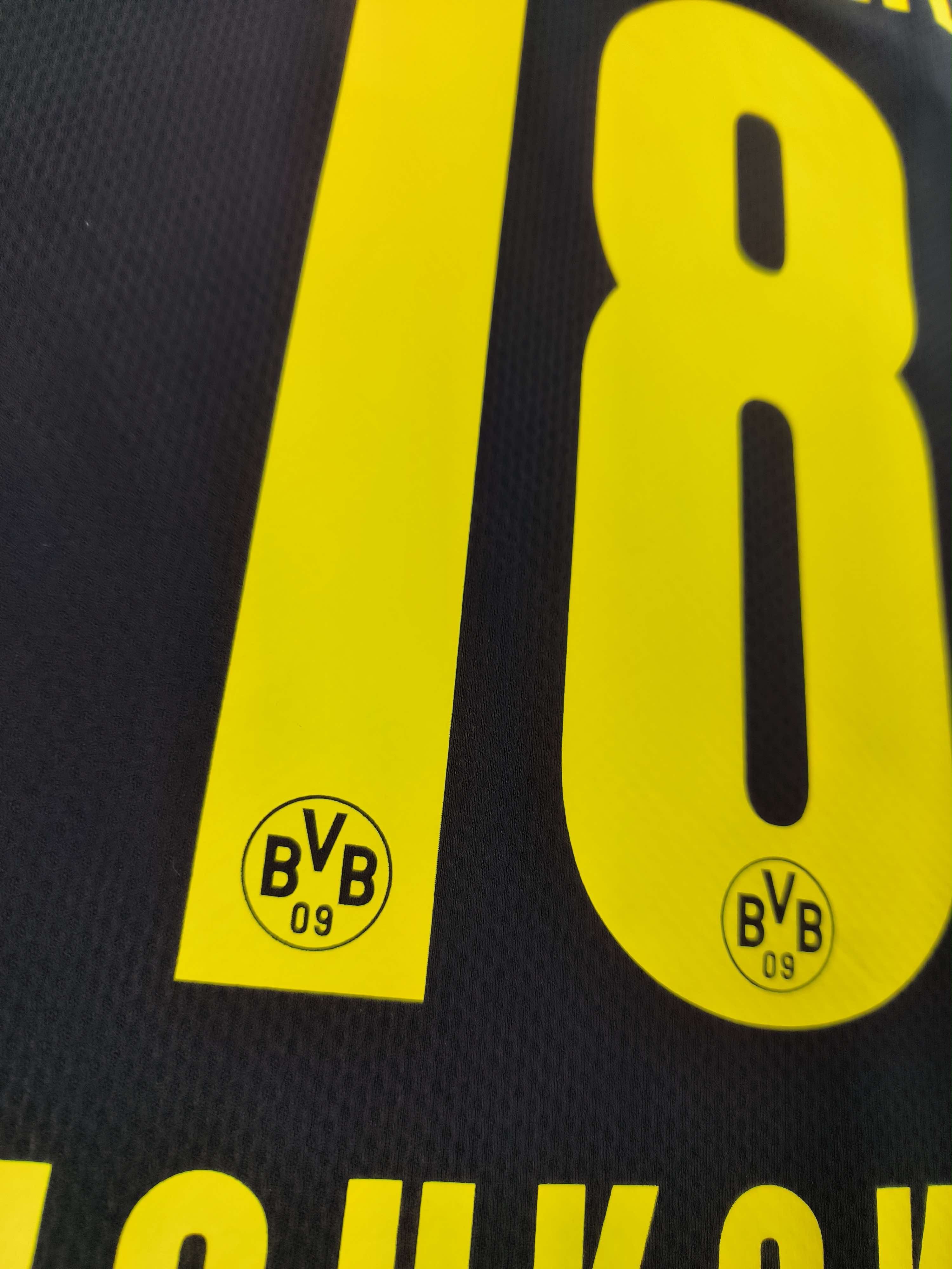 Puma Borussia Dortmund 2020-21 away Moukoko football jersey sz XL Size US XL / EU 56 / 4 - 9 Thumbnail
