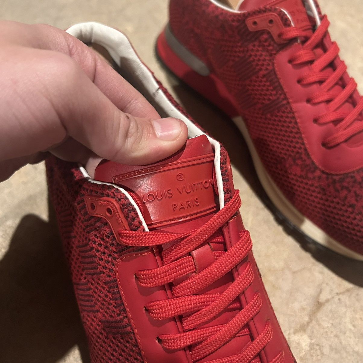 Designer × Louis Vuitton Louis Vuitton Run Away Damier Calfskin Fabric Sneakers US 9 Size US 9 / EU 42 - 10 Thumbnail