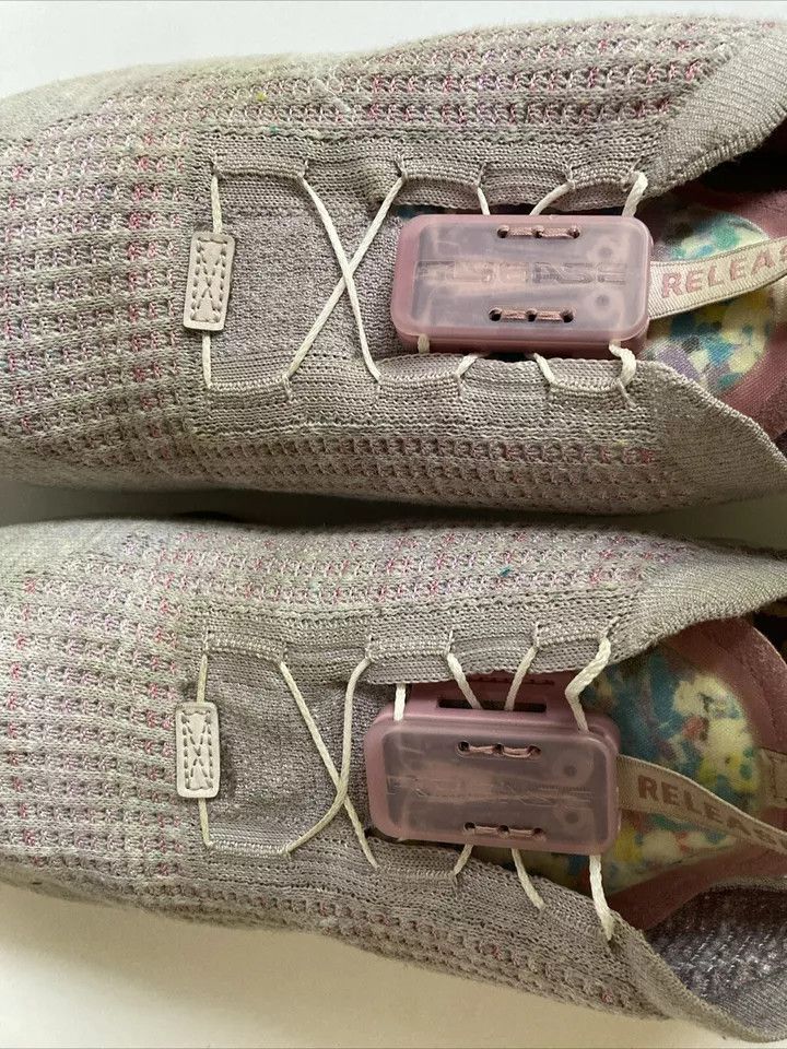 Designer × Nike × Vintage NIke Air Vapormax 2020 Fiyknit Light Arctic Pink Shoes Size US 12 / EU 45 - 4 Thumbnail
