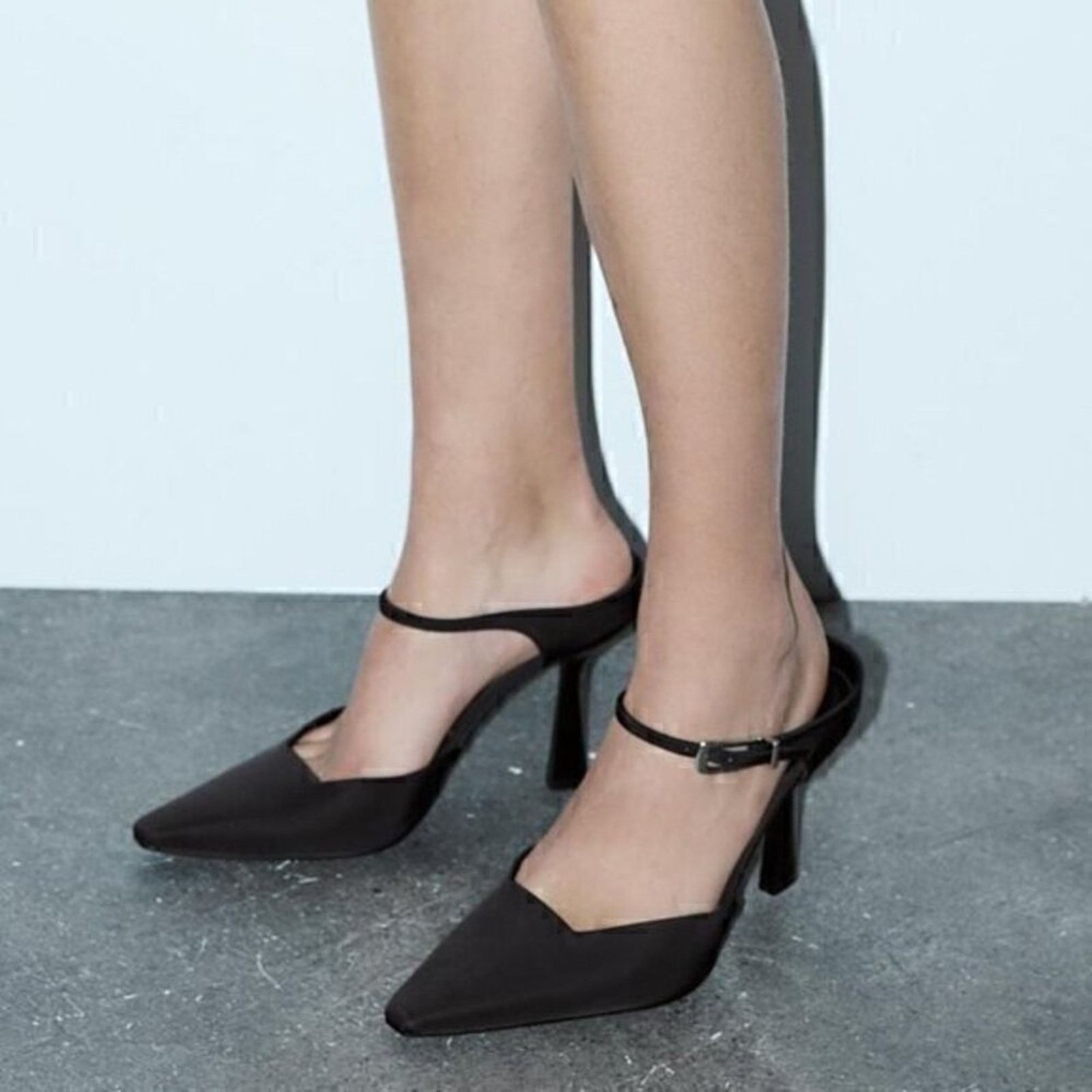 Zara ZARA Minimalist Black Slingback Mule Heels Pointed Toe NWT Size US 8 / IT 38 - 9 Thumbnail