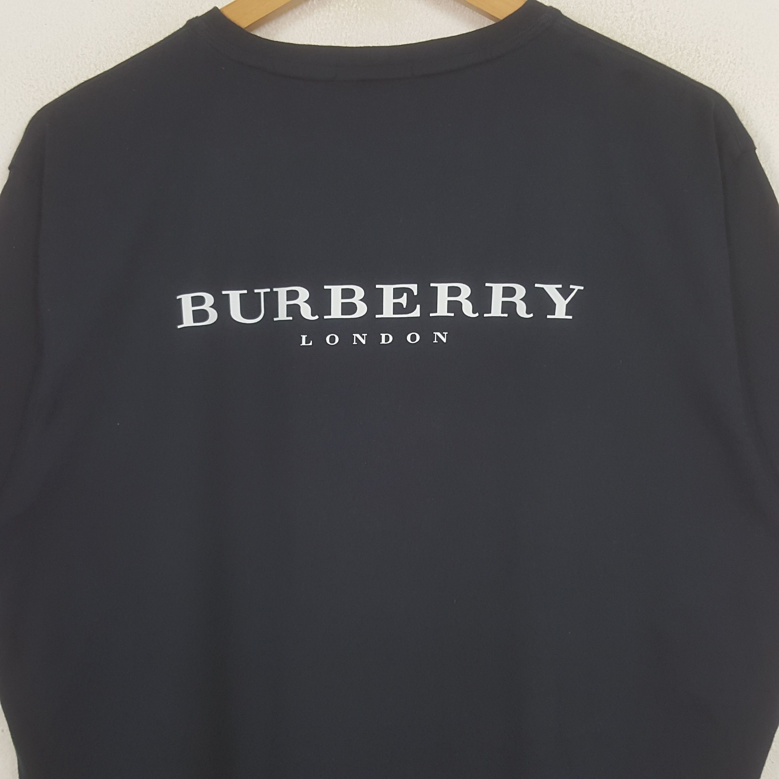 Burberry × Vintage Vintage Burberry London Luxury Brand Tshirt Size US XL / EU 56 / 4 - 2 Thumbnail