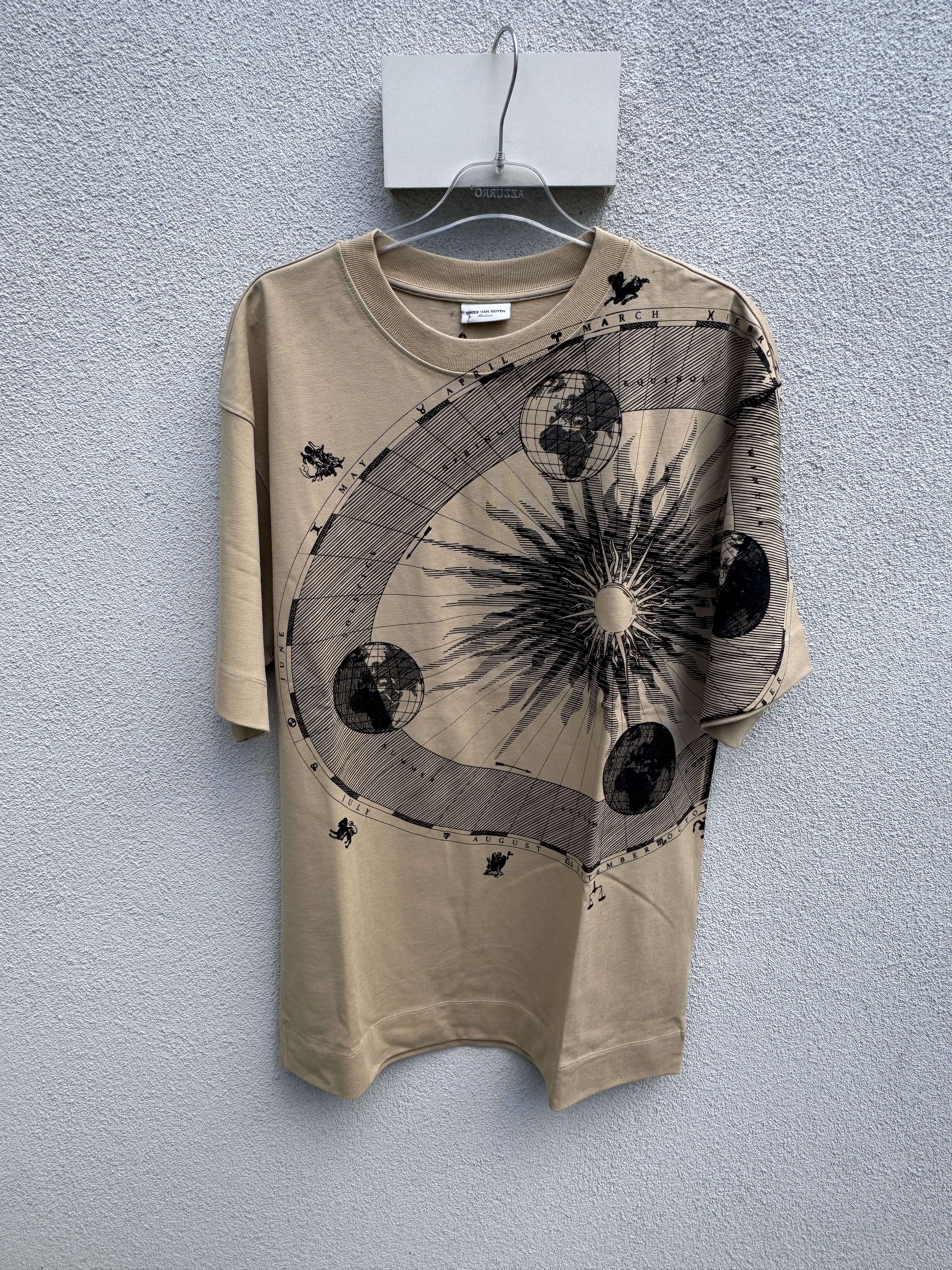 Dries Van Noten Dries Van Noten Men's Beige Black Hein Solar Print T-Shirt m Size US M / EU 48-50 / 2 - 1 Thumbnail