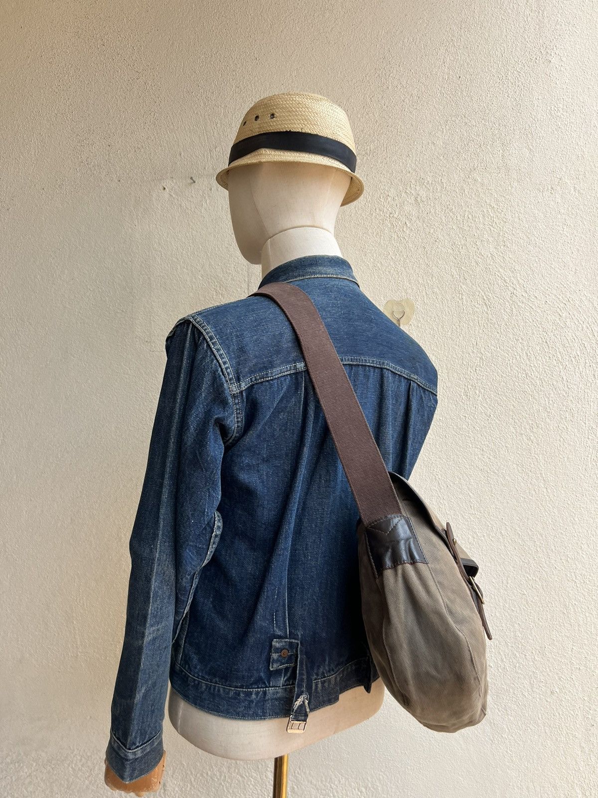 Vintage Vintage Quality Gunslips Sun Fade Waxed Canvas Messenger Bag Size ONE SIZE - 5 Thumbnail