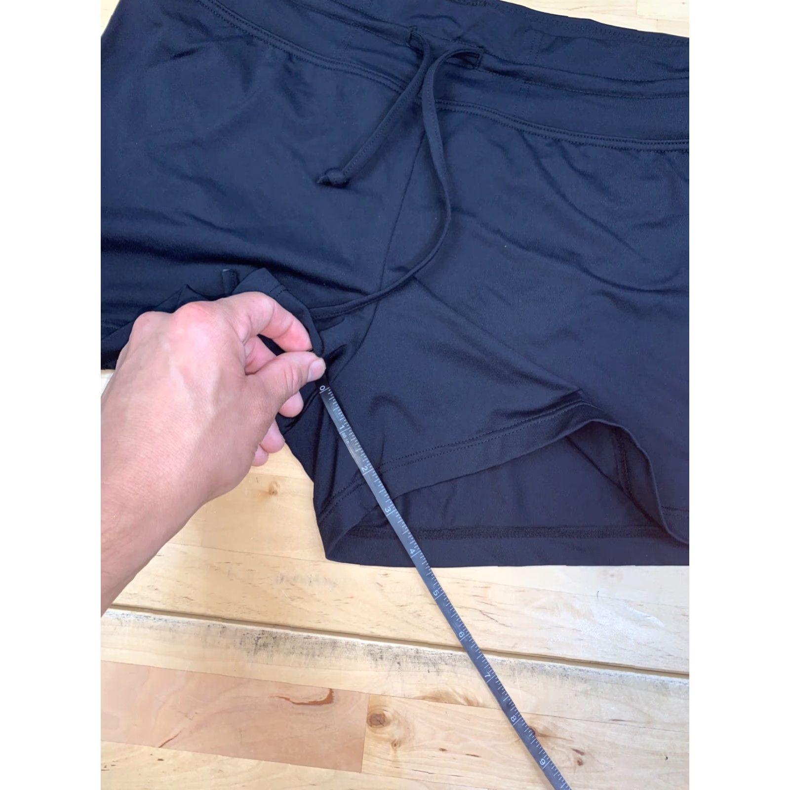 Athleta Athleta Shorts Womens S Black Athletic Lined Pockets Drawstring Gym Training 3 in Inseam Regular Sports Activewear Size 28" / US 6 / IT 42 - 4 Thumbnail