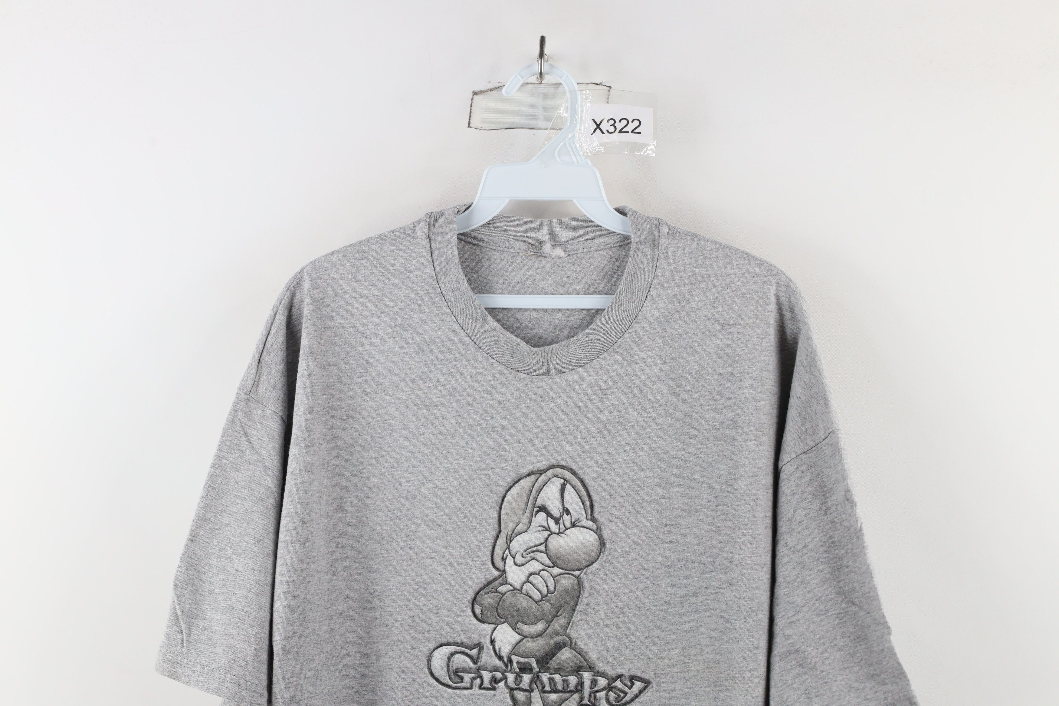 Disney × Vintage Vintage 90s Disney Out Snow White Grumpy Dwarf T-Shirt Gray Size US XL / EU 56 / 4 - 2 Thumbnail