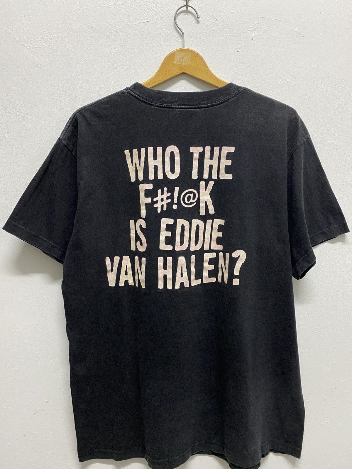 Band Tees Vintage Van Halen Who The Fxxk Is Eddie 90s t shirt Size US L / EU 52-54 / 3 - 4 Thumbnail