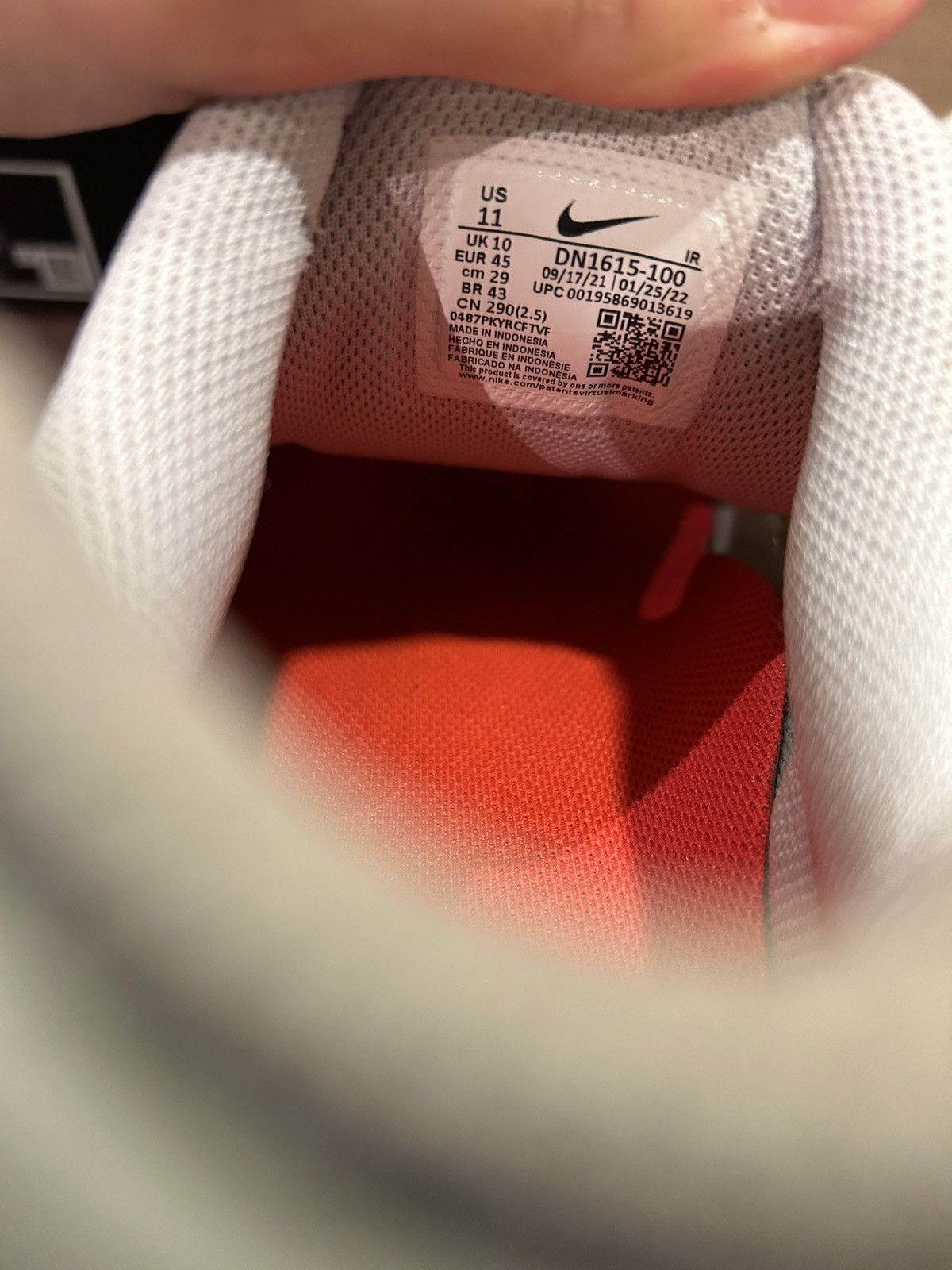 Nike × Supreme Nike Shox Ride 2 SP ‘Supreme White’ Size US 11 / EU 44 - 8 Thumbnail