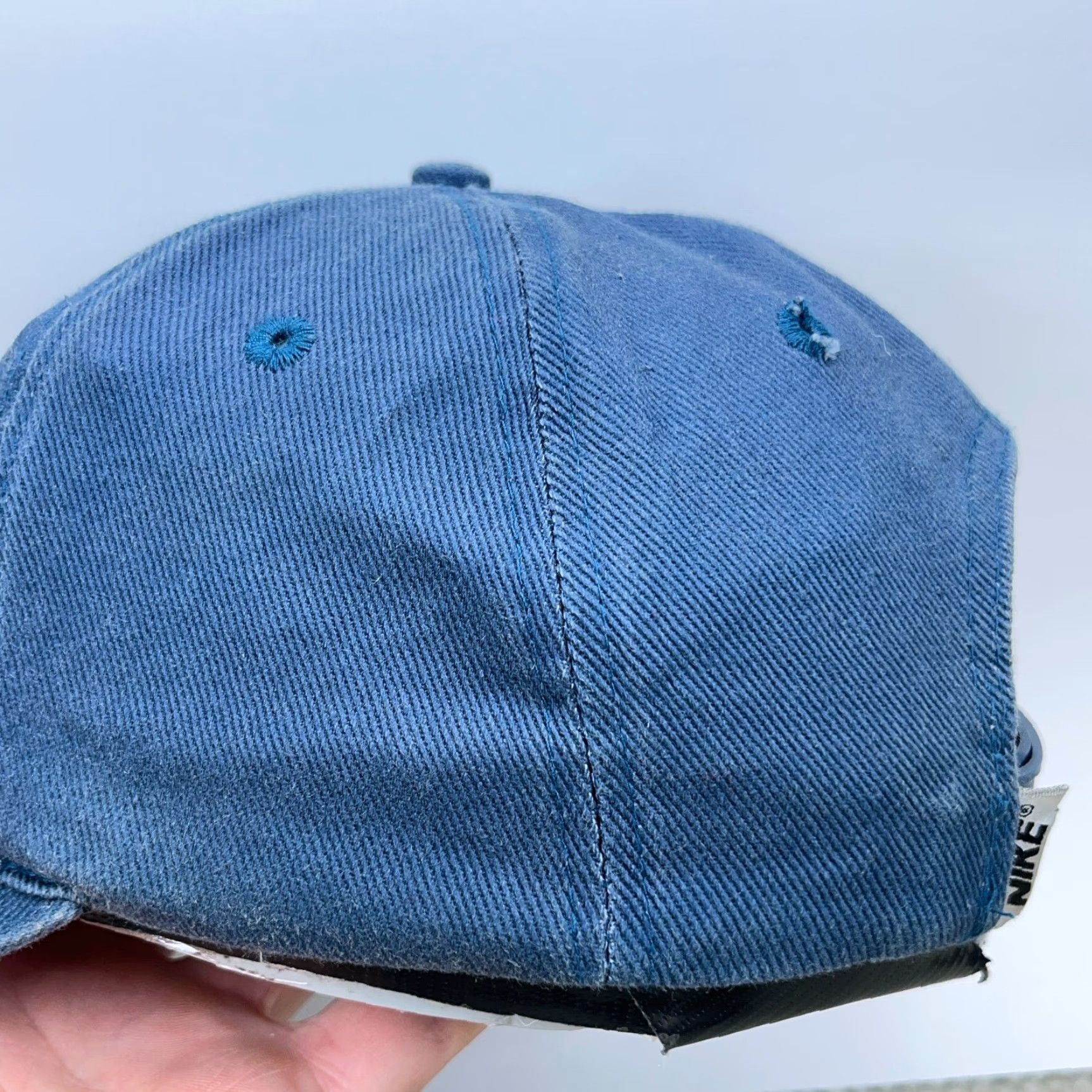Nike Vintage Nike Hat Cap Snap Back Blue White Center Swoosh 90s Y2K Faded Grunge Size ONE SIZE - 6 Thumbnail