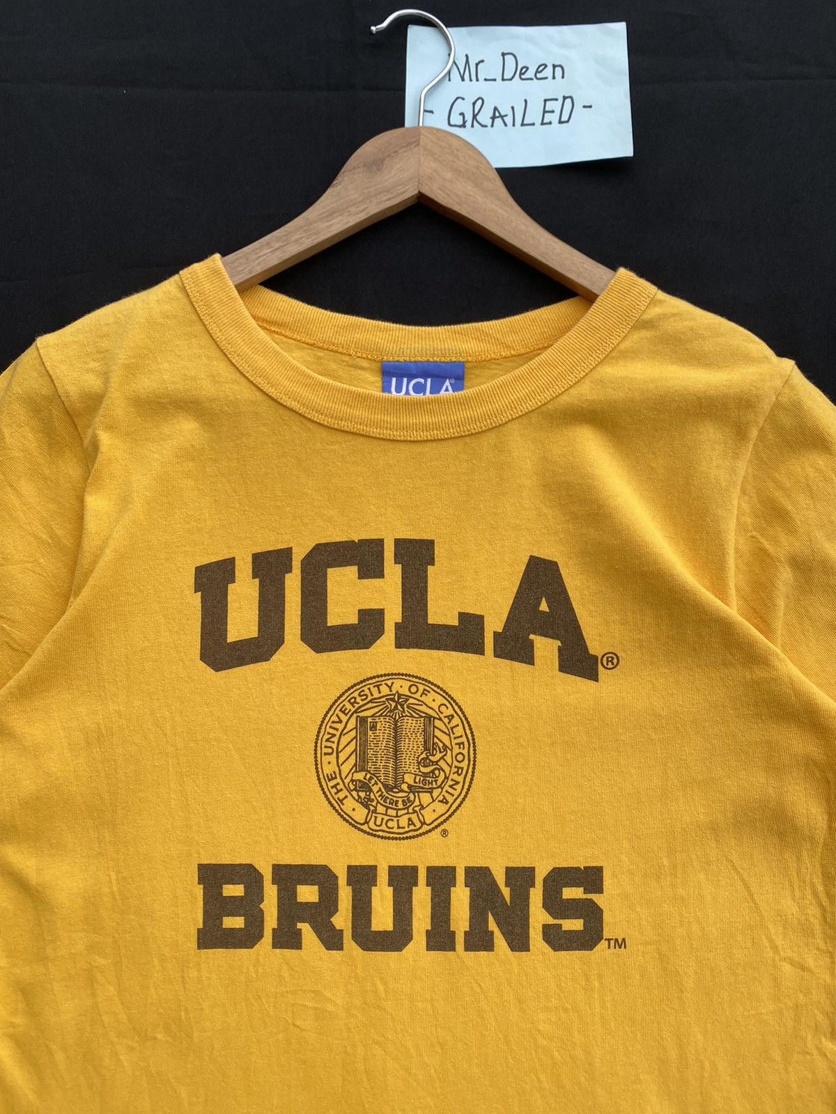 Vintage Rare Vintage UCLA Bruins Tshirt Size US S / EU 44-46 / 1 - 5 Thumbnail