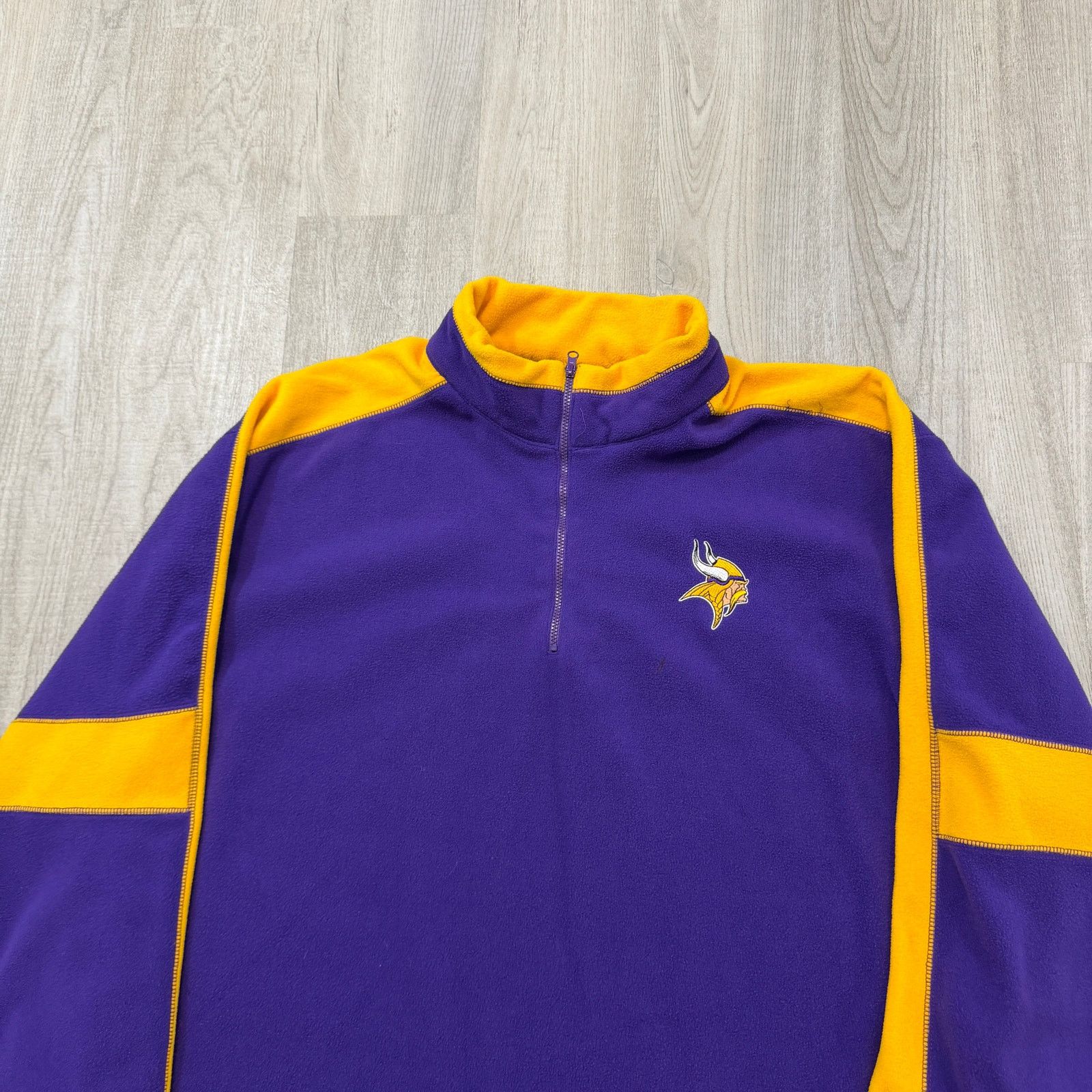 Vintage Vintage Minnesota Vikings Quarter Zip Mens 2XL Purple Yellow Size US XXL / EU 58 / 5 - 2 Thumbnail