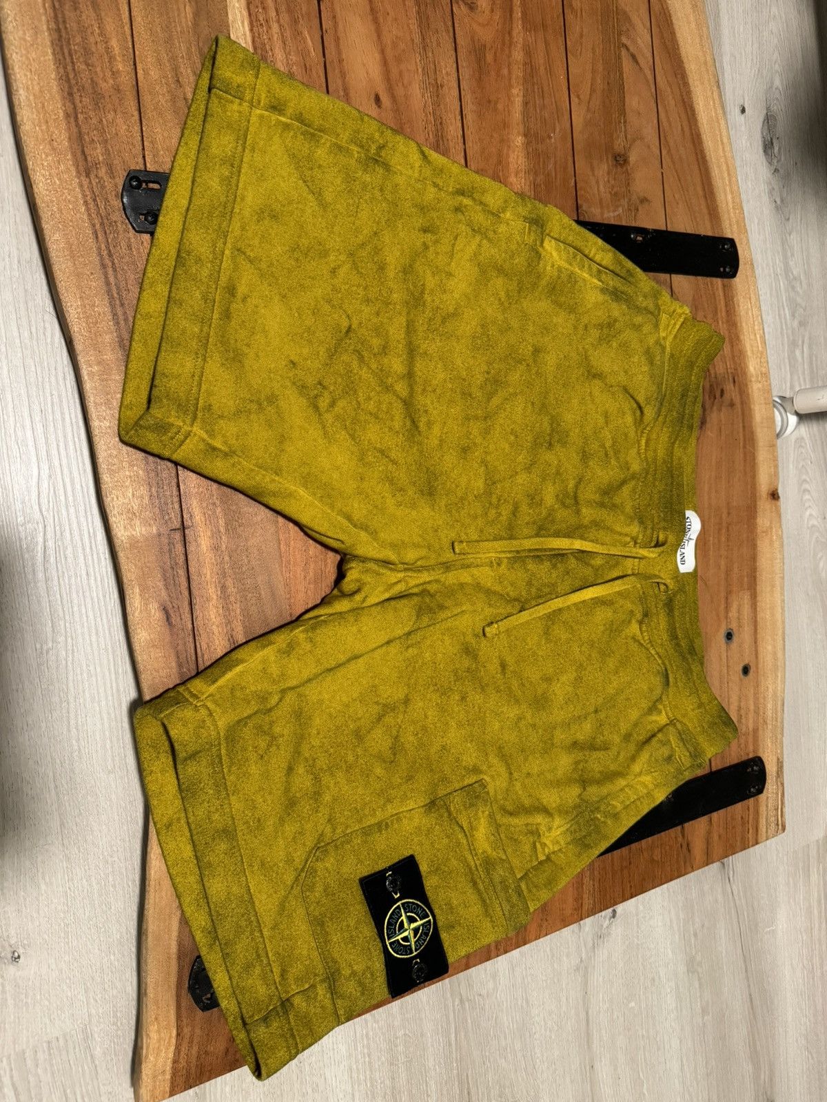 image of Spreme X Stone Island Sweatshort Yellow Olive, Men's (Size 31)
