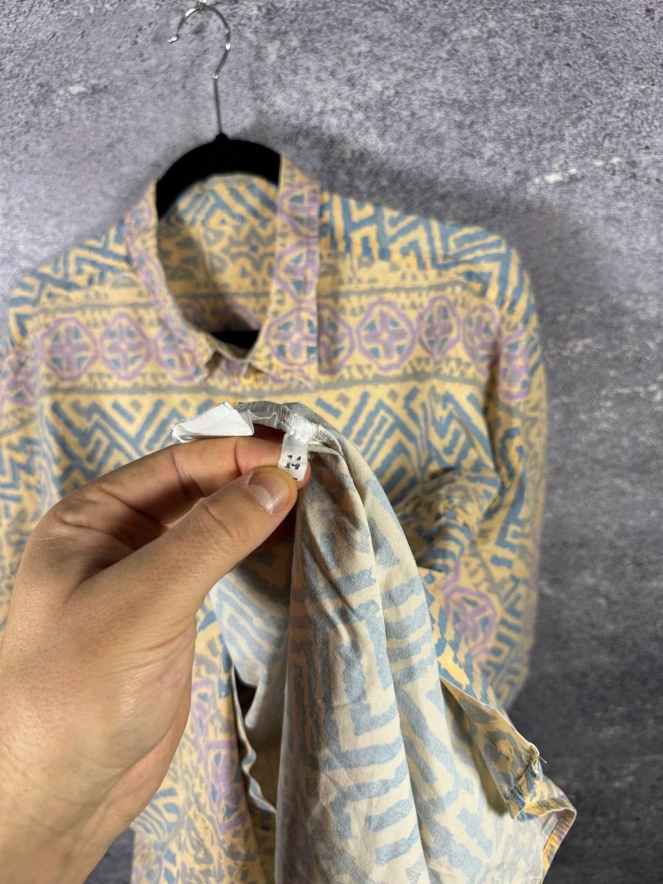 Quiksilver 90's Qiuksilver Vintage AOP Aztec Surf USA Corduroy Shirt Size US XXL / EU 58 / 5 - 9 Thumbnail