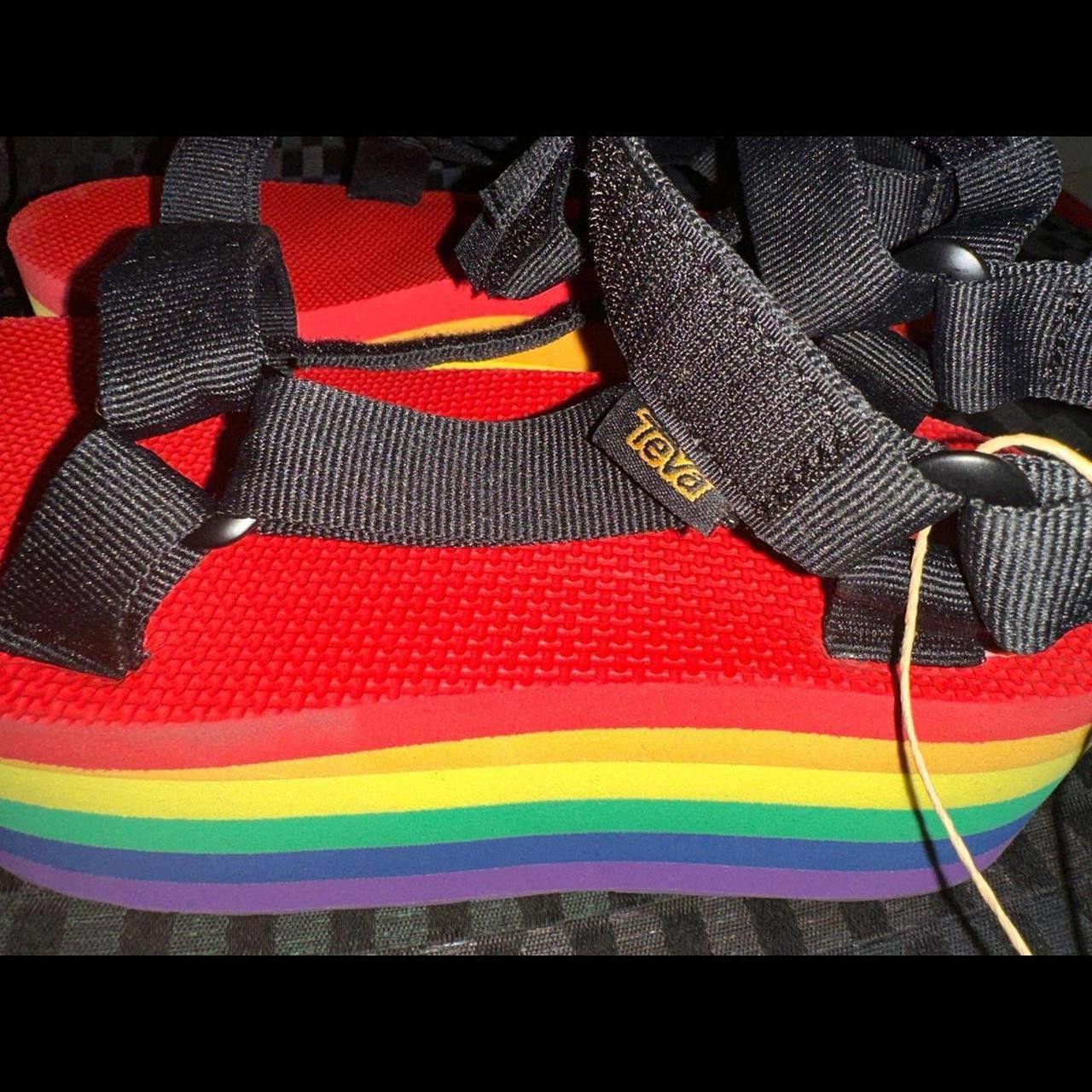 Teva Teva Flatform Universal Rainbow Pride Size US 7 / IT 37 - 6 Thumbnail