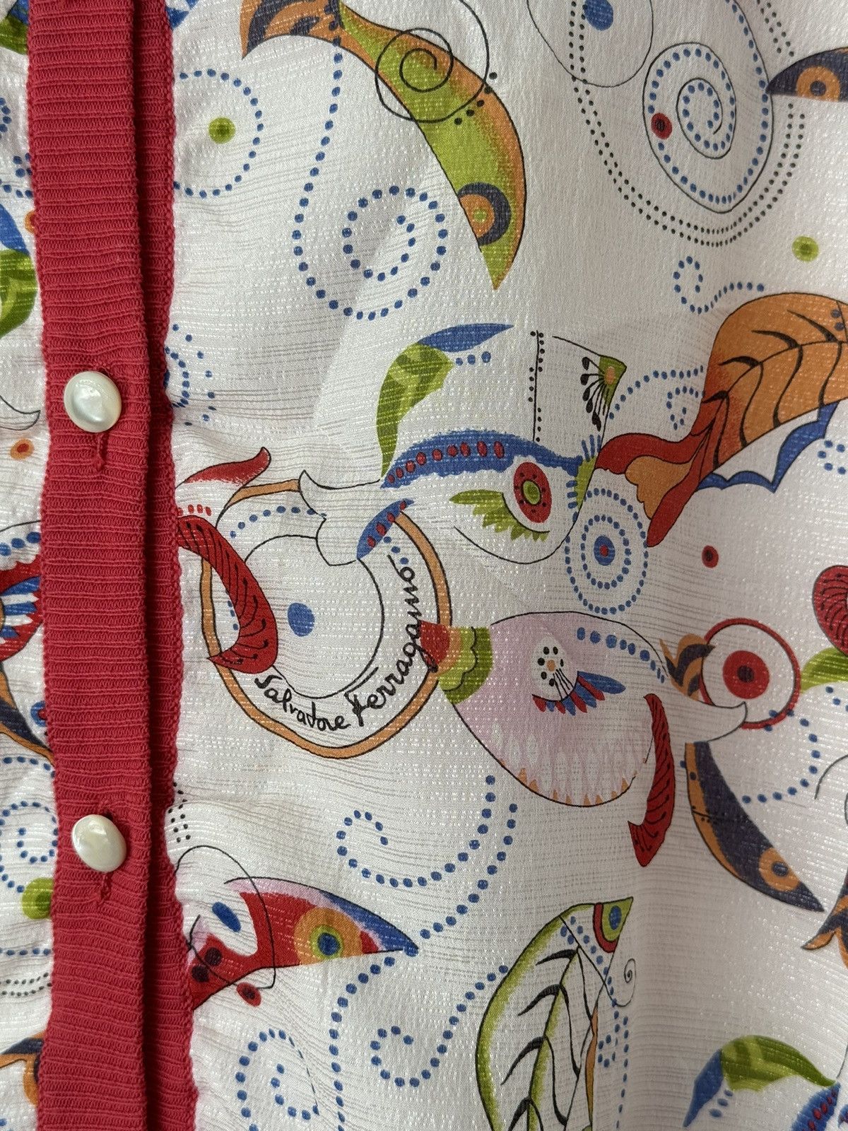 Salvatore Ferragamo × Vintage Vintage 90s Salvatore Ferragamo ‘Fish’ Silk Print Cardigan Size L / US 10 / IT 46 - 6 Thumbnail