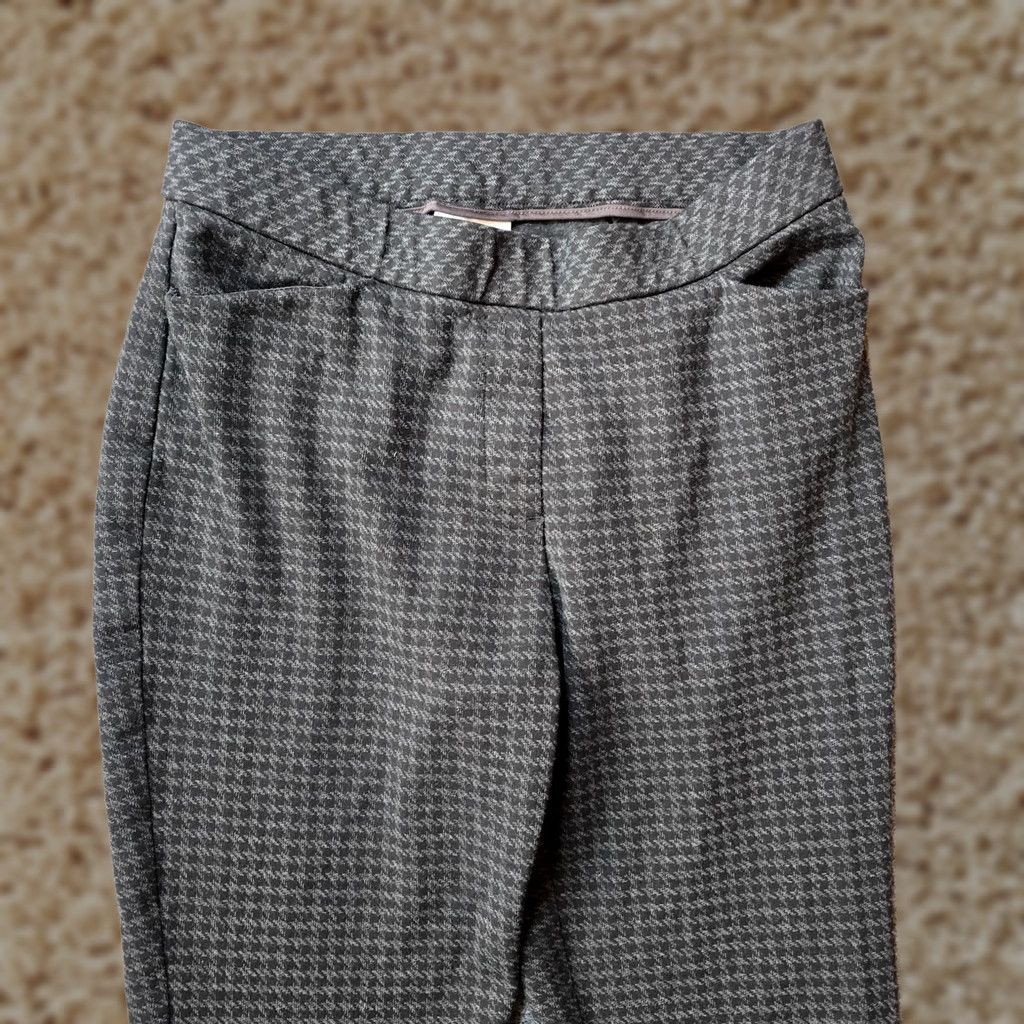 J. Jill J. Jill Pants Womens Size Small Gray Houndstooth Ponte Slim Leg Pull On Capris Tapered Casual City Womens Size 28" / US 6 / IT 42 - 1 Thumbnail