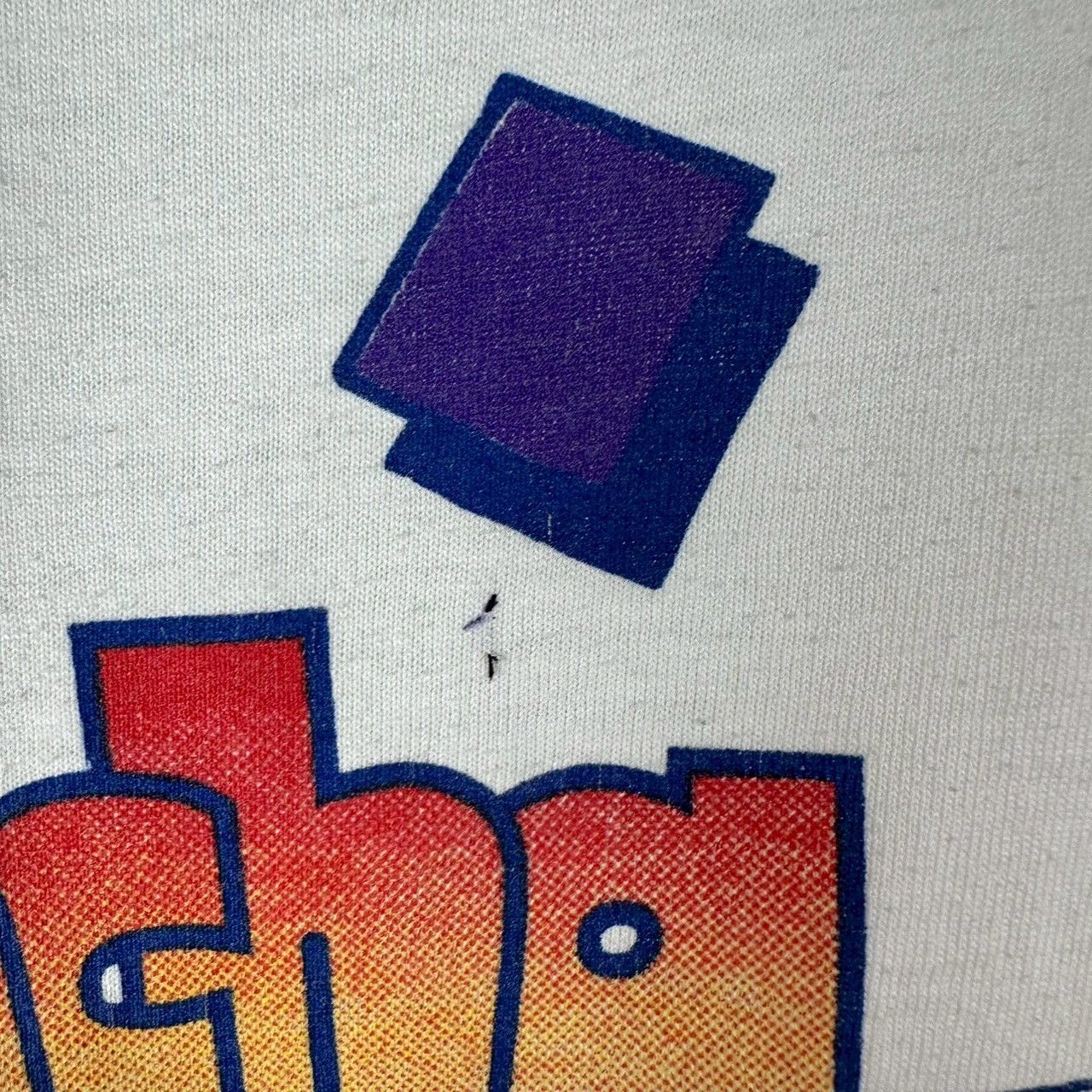 Vintage Vintage 90s Nestle Buncha Crunch Chocolate Promo T-shirt Size US XL / EU 56 / 4 - 6 Thumbnail