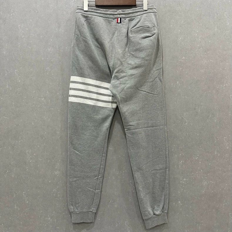 Thom Browne Thom Browne size3 Grey trousers Size US 27 - 2 Thumbnail