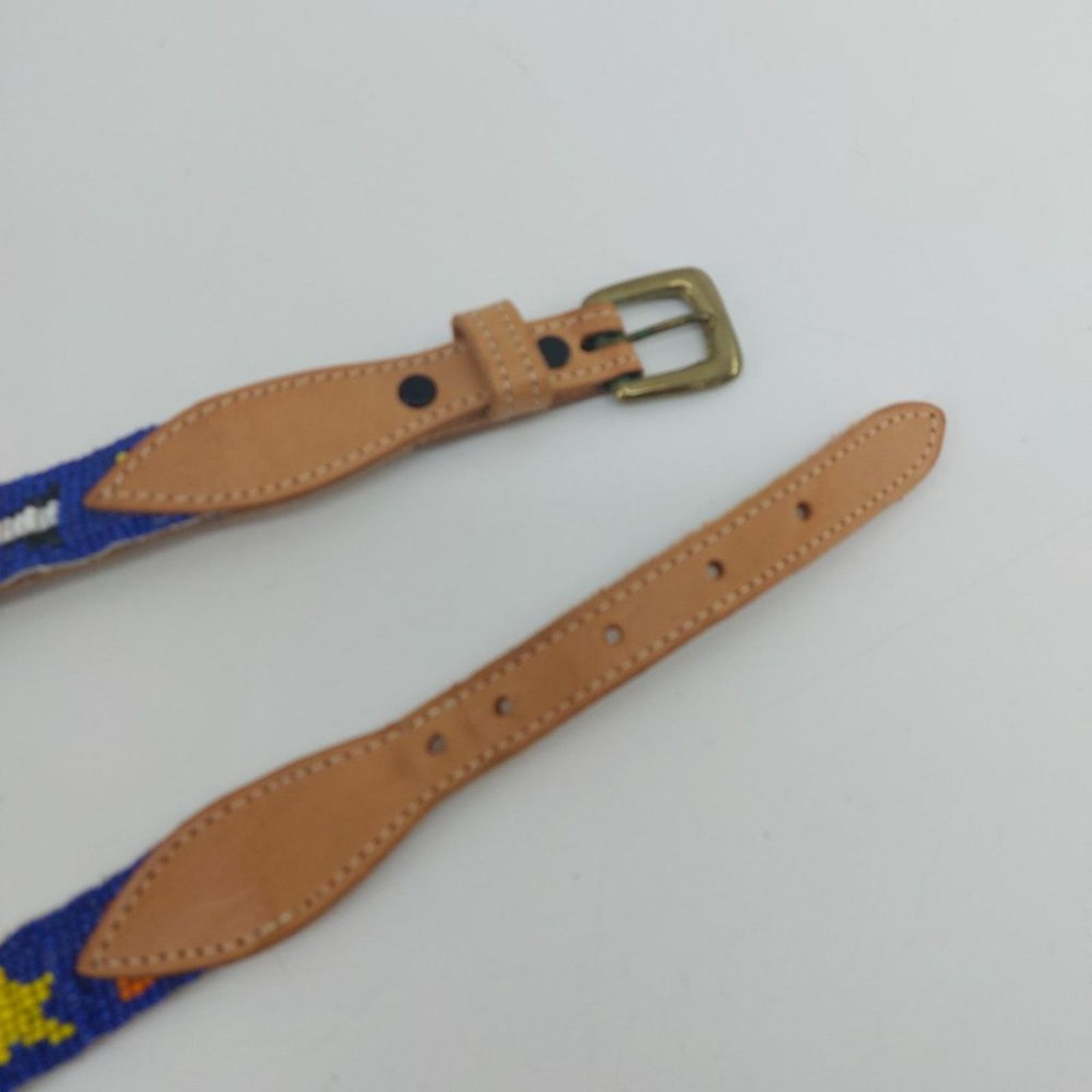 Other CDE womens Hand Beaded Yellow Star Flags Leather Tips 28 Size ONE SIZE - 5 Thumbnail
