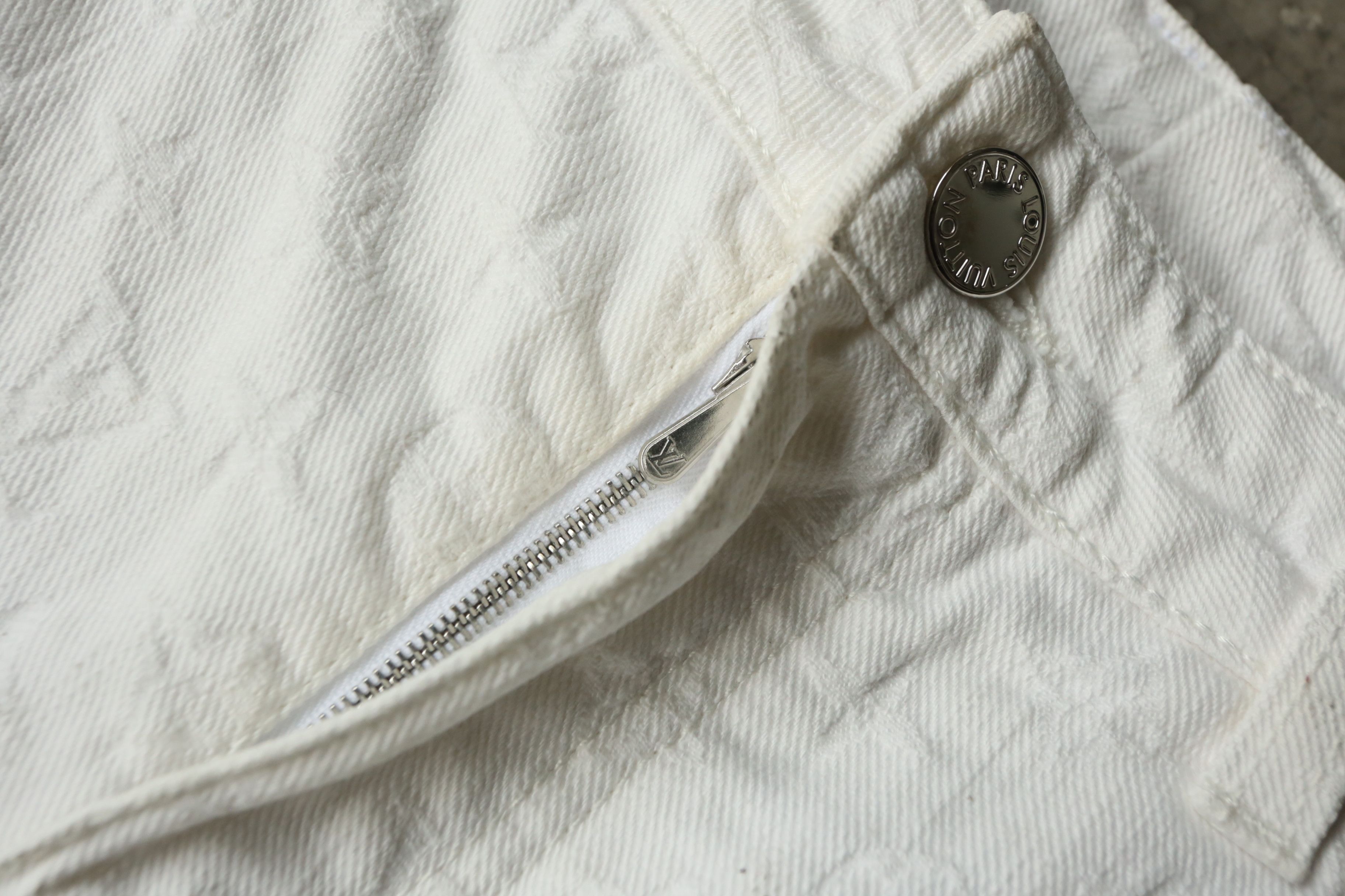 Louis Vuitton Louis Vuitton - Marc Jacobs - S/S 06 - Monogram Denim Jean Size US 30 / EU 46 - 10 Thumbnail