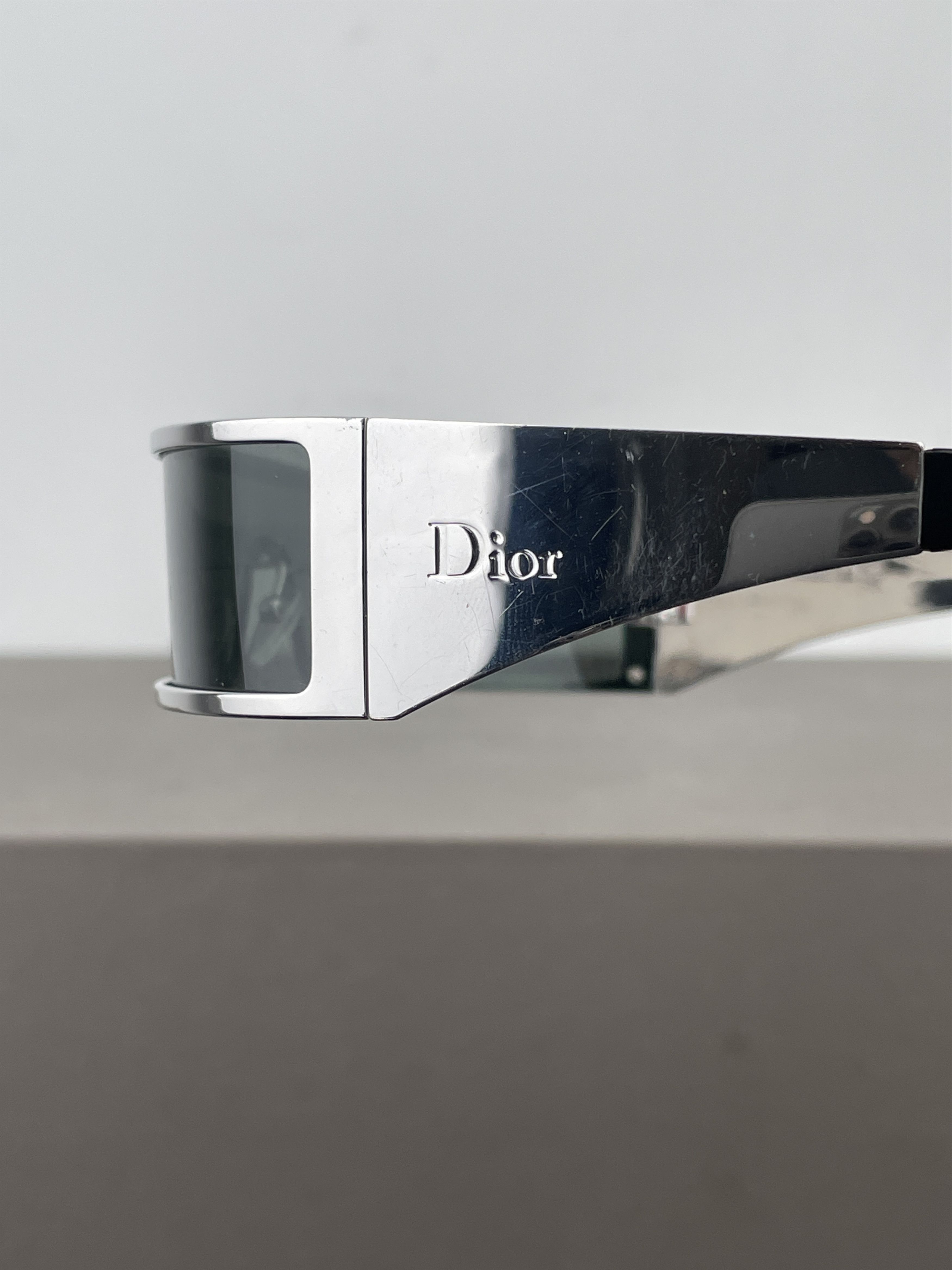 Dior Dior by Galliano SS03 Punk Wrap Mask Sunglasses Size ONE SIZE - 8 Thumbnail