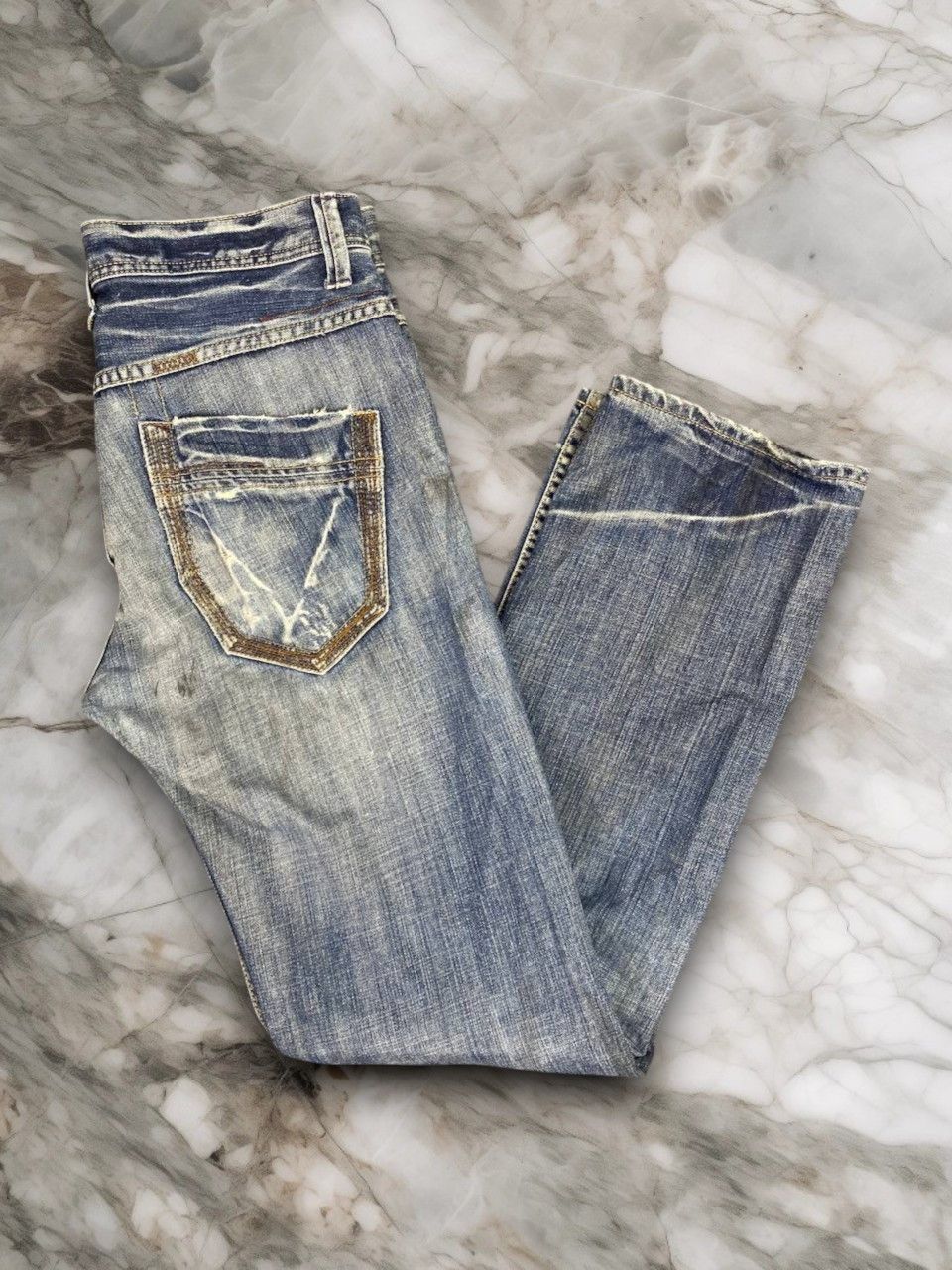 Takeo Kikuchi takeo kikuchi japanese distressed denim nice faded design Size US 34 / EU 50 - 1 Thumbnail
