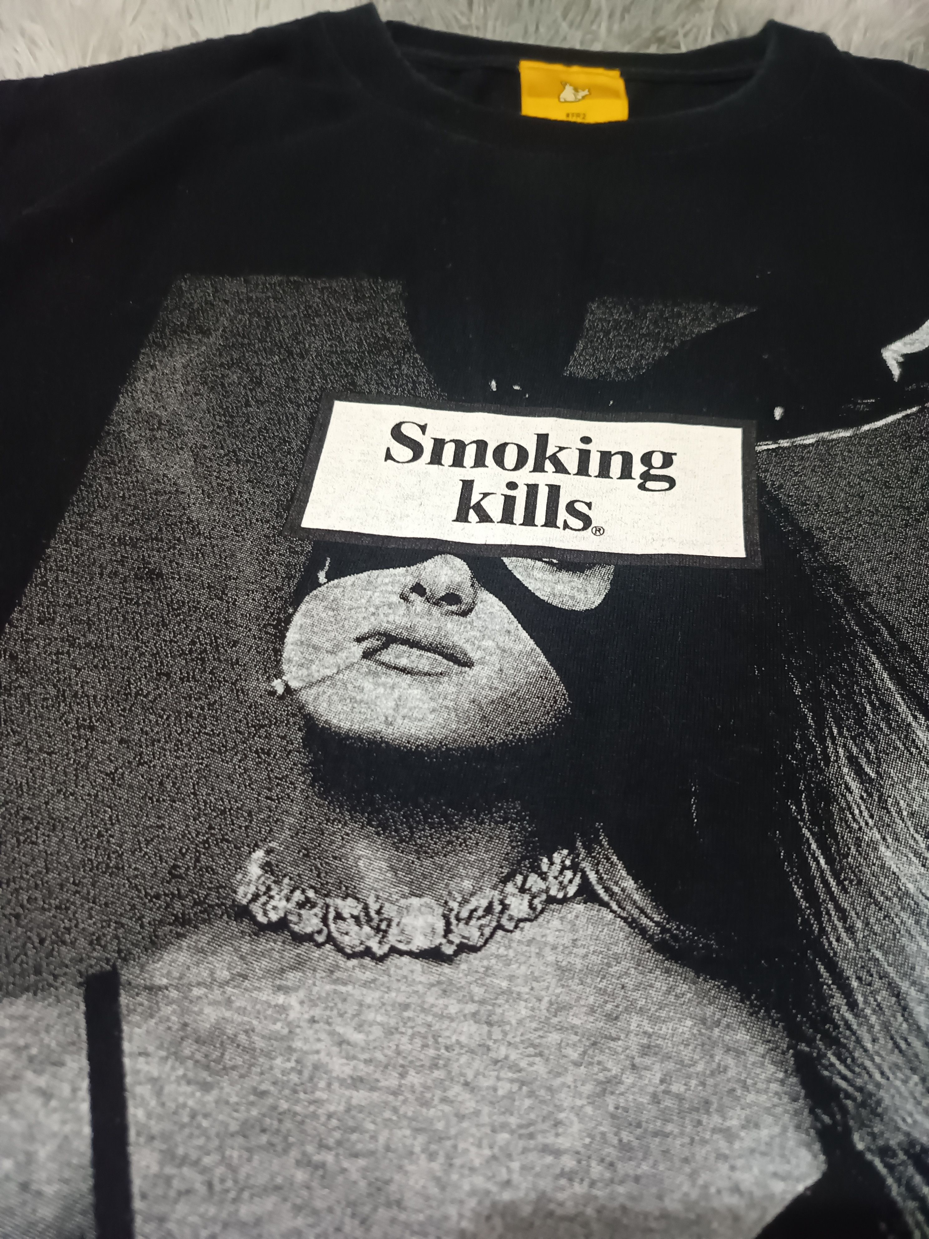 FR2 *first drop* FR2 Ariana Grande Smoking Kills T-Shirt Size US L / EU 52-54 / 3 - 4 Thumbnail