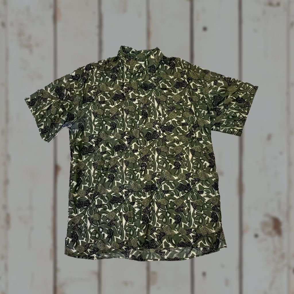 Vintage VINTAGE Stock Options Geometric Shirt Top L Green Silk Button-Up Short Sleeve Collared 90s Hip Hop Retro MenHS Size US L / EU 52-54 / 3 - 1 Thumbnail