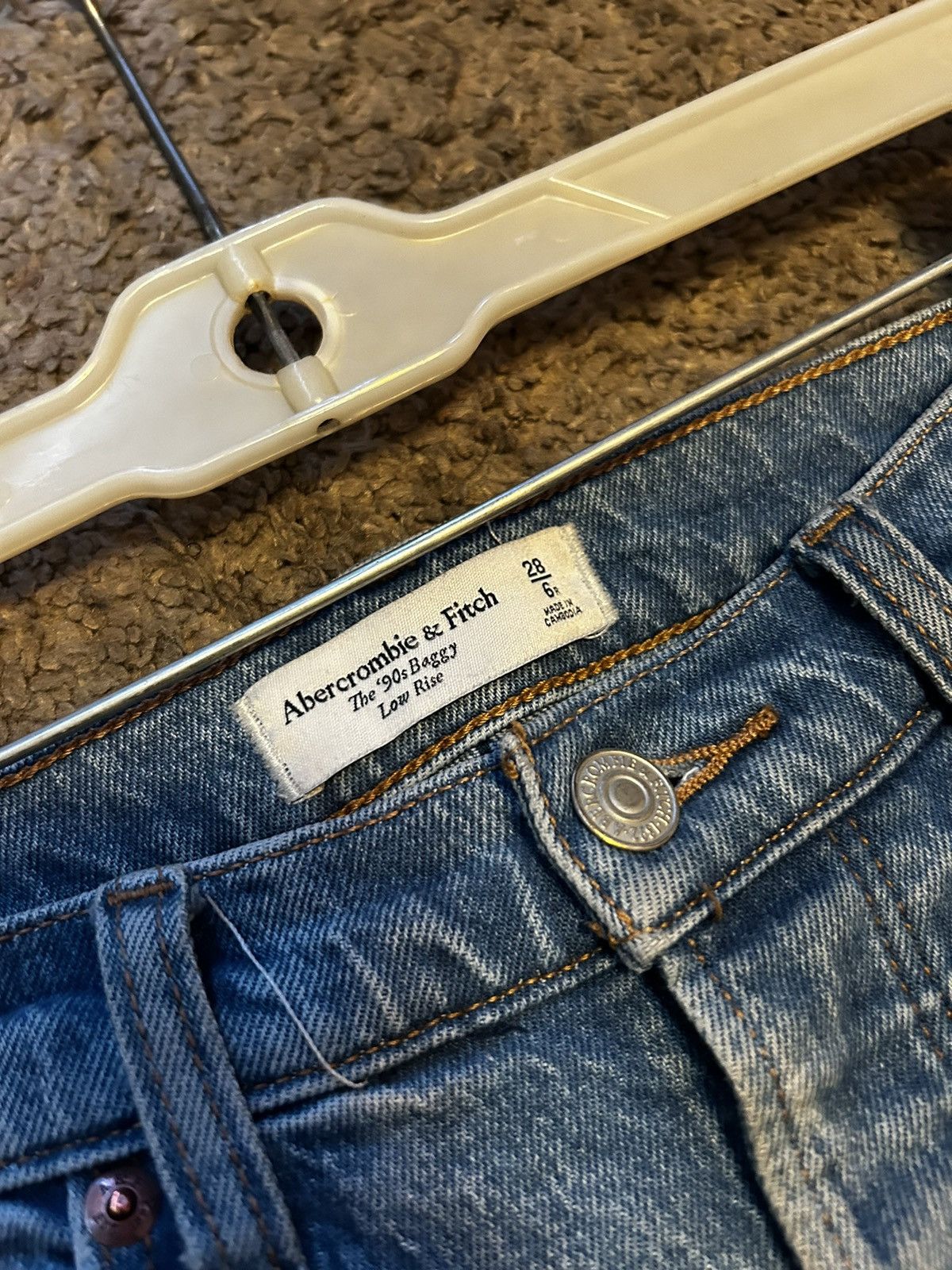 Abercrombie & Fitch Abercrombie & Fitch 90s baggy low rise boot cut jeans Size US 30 / EU 46 - 3 Thumbnail
