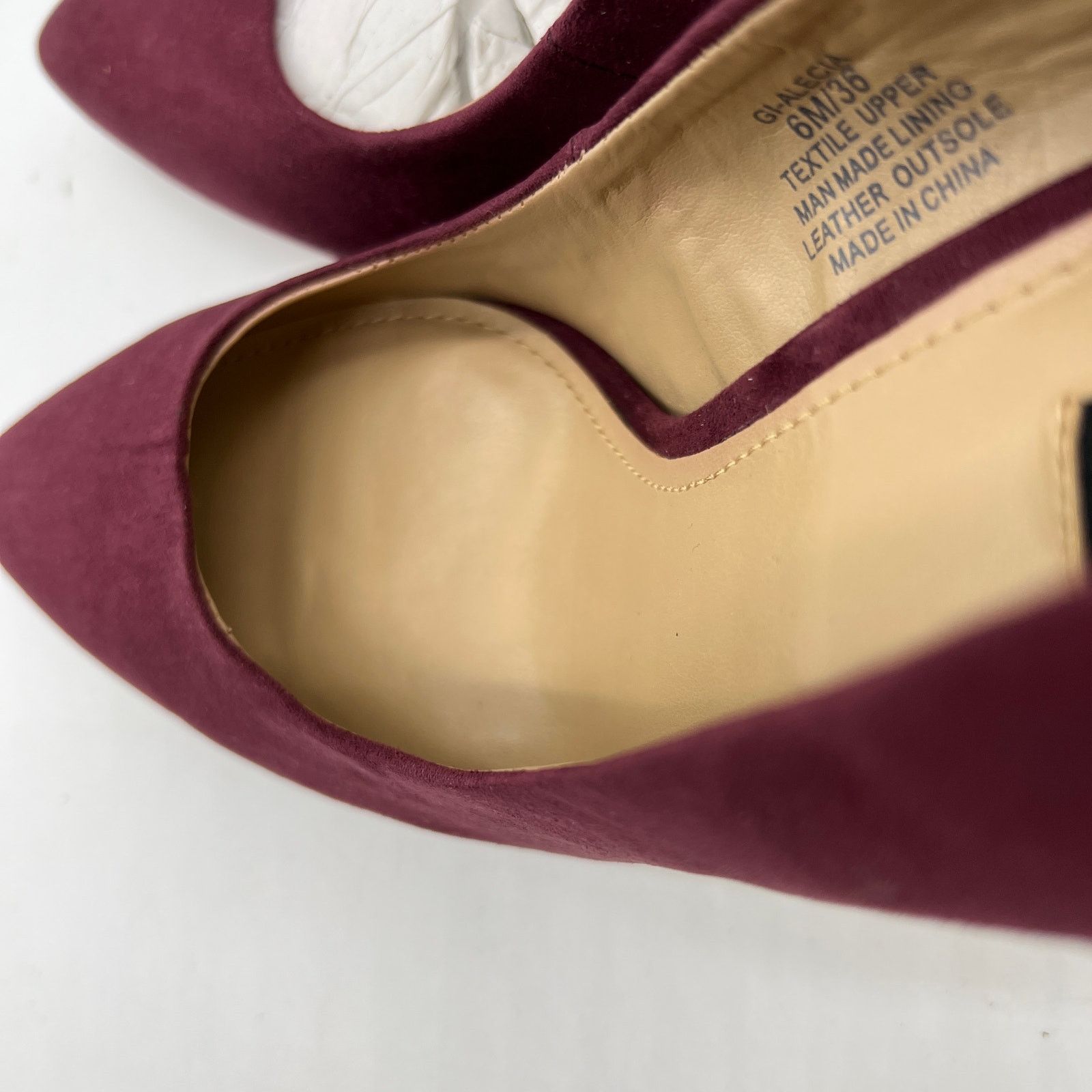 Other G.I.L.I. Women Heel Size 6 M Pointed Toe Pumps Jill Burgundy Size US 6 / IT 36 - 8 Thumbnail