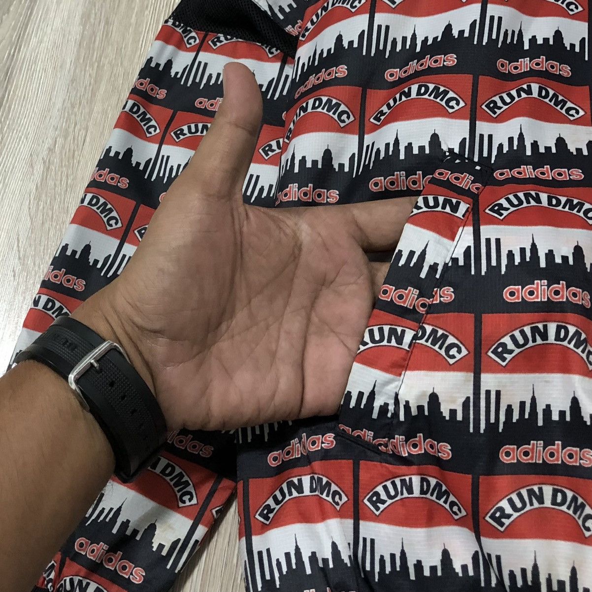 Adidas Adidas RARE VINTAGE RUN DMC ALL OVER PRINT Zipper Jacket Size US M / EU 48-50 / 2 - 10 Thumbnail