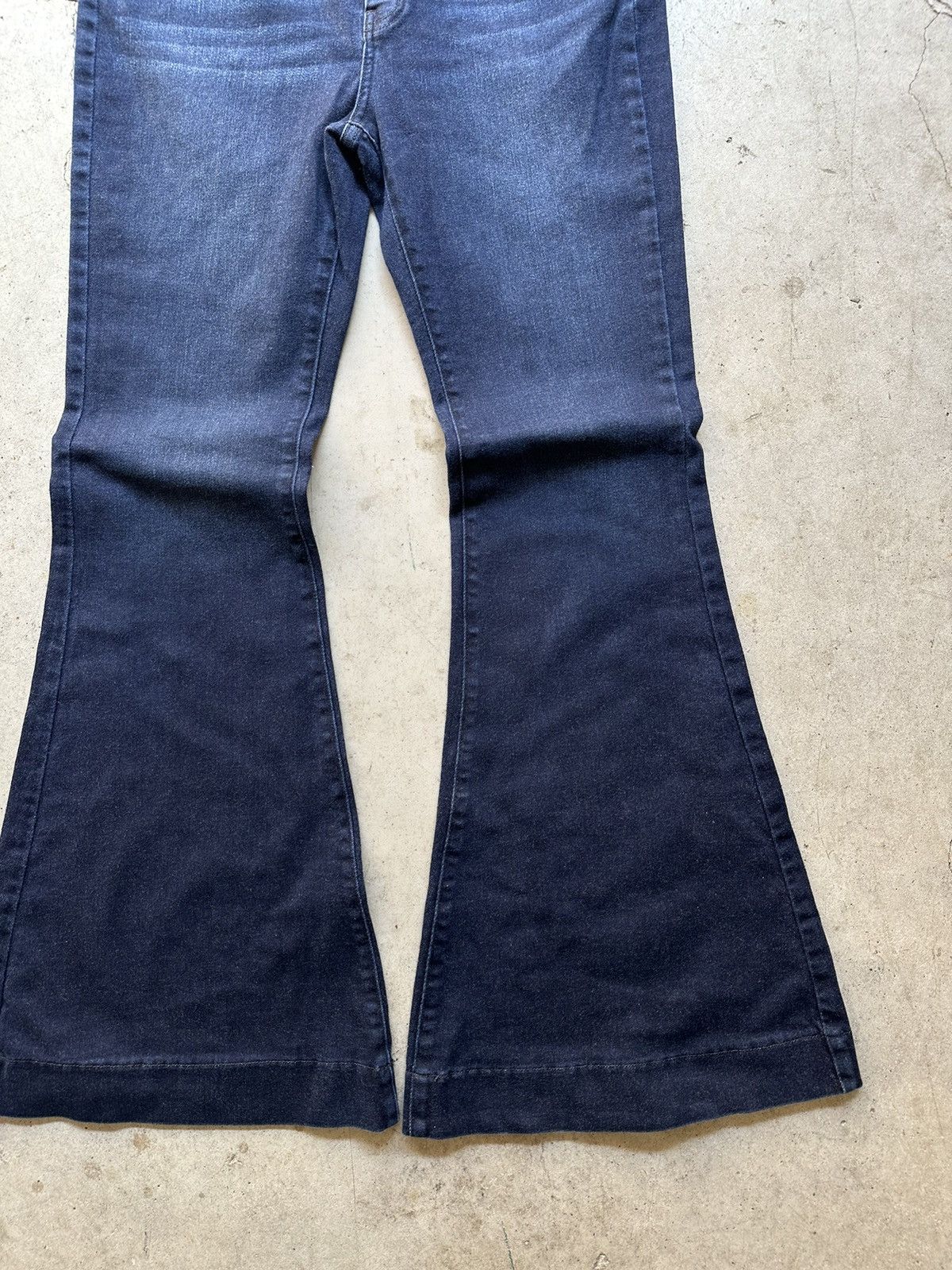 True Religion Y2K Vintage Dark wash flare denim jeans Size 30" / US 8 / IT 44 - 3 Thumbnail