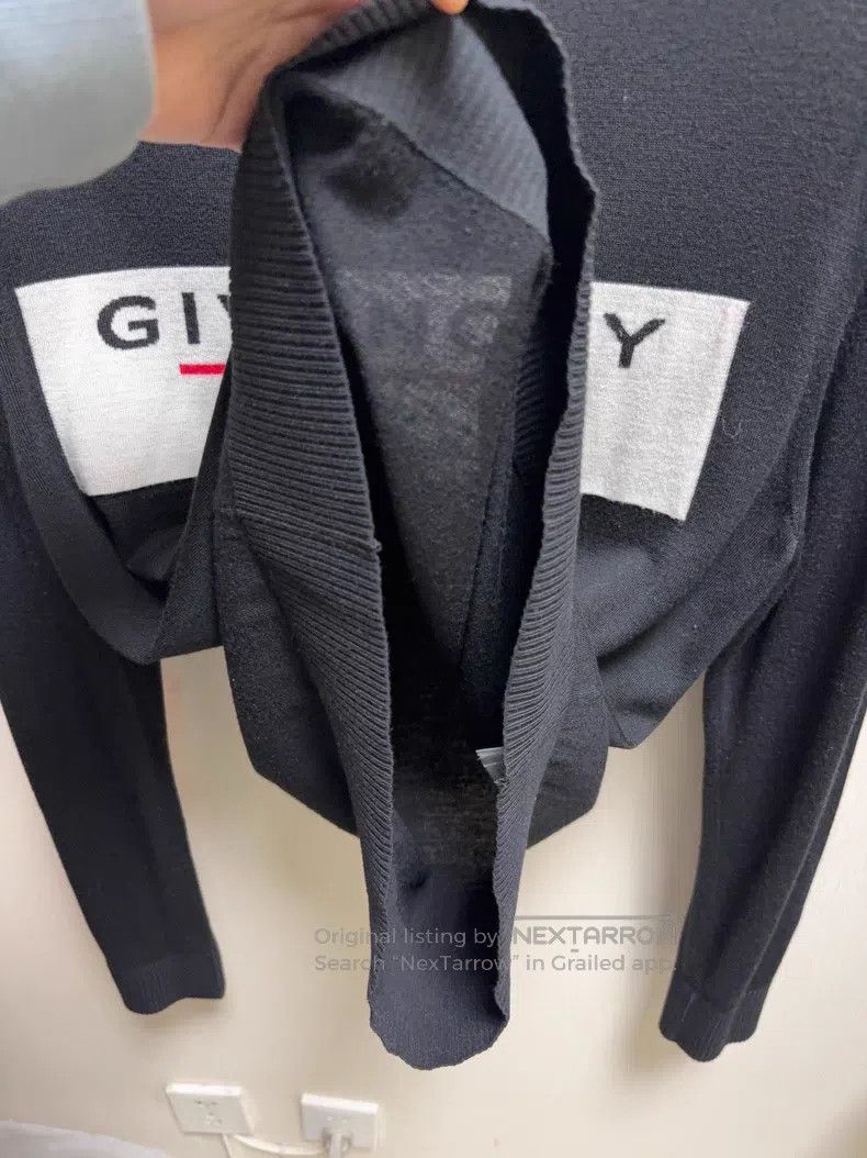 Givenchy Givenchy Alphabet Logo Embroidered Knit Sweater Size US L / EU 52-54 / 3 - 6 Thumbnail