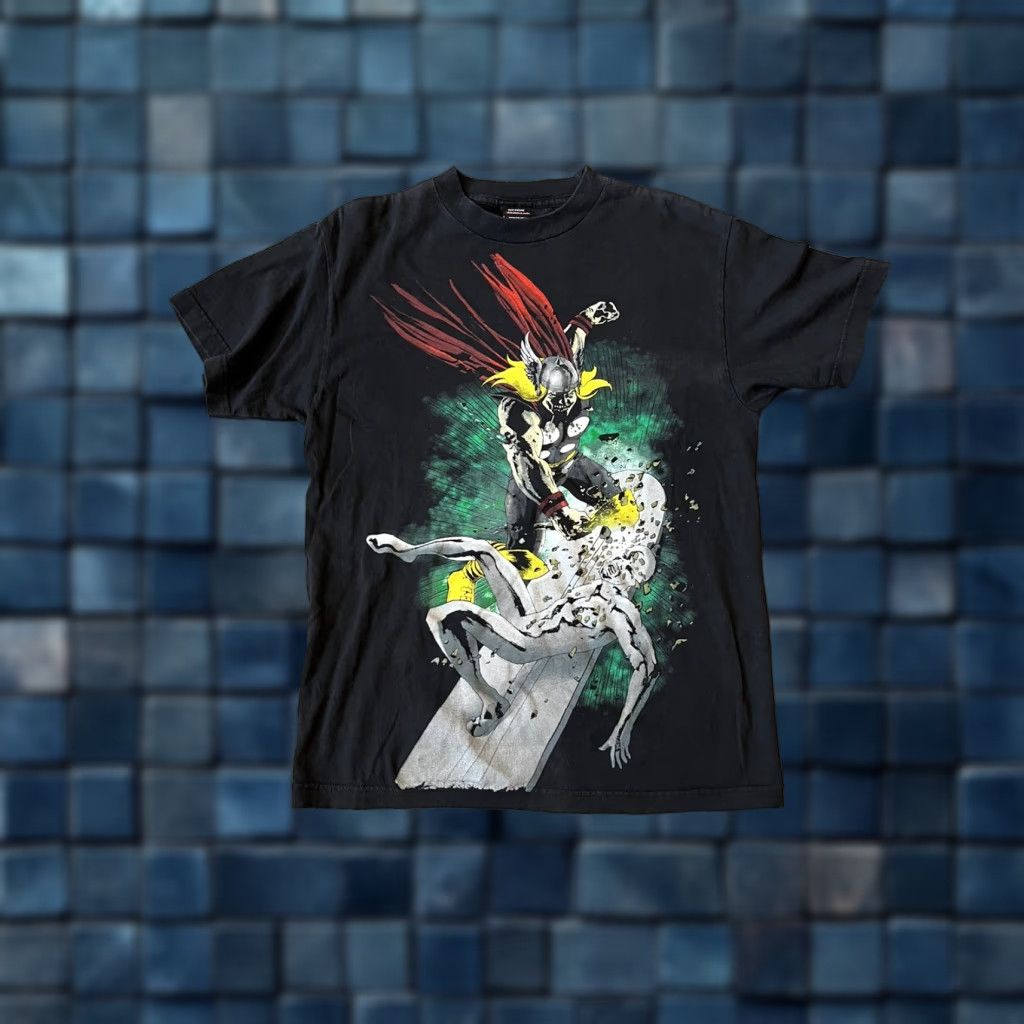 Vintage MARVEL T-SHIRT Zombie Thor vs Silver Surfer 2007 Deadstock Vintage Medium Comics Black M Shirt Mens Size US M / EU 48-50 / 2 - 1 Thumbnail
