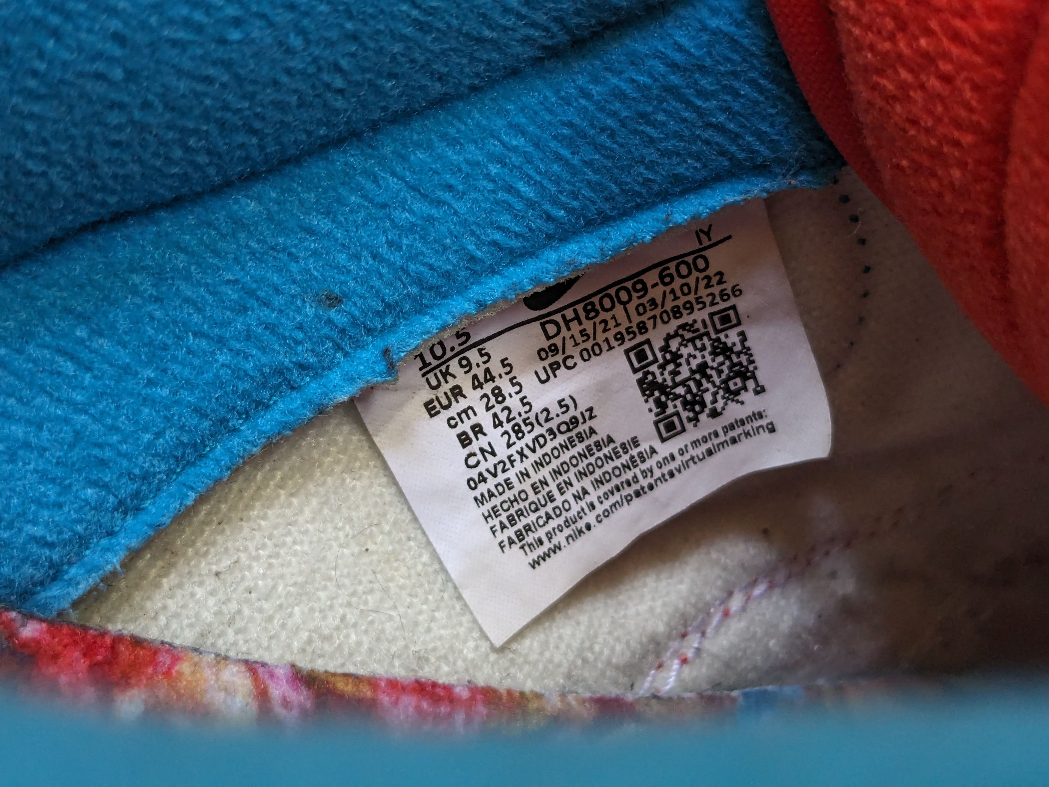 Nike Nike Dunk Low QS LeBron James Fruity Pebbles DH8009-600 Size US 10.5 / EU 43-44 - 6 Thumbnail