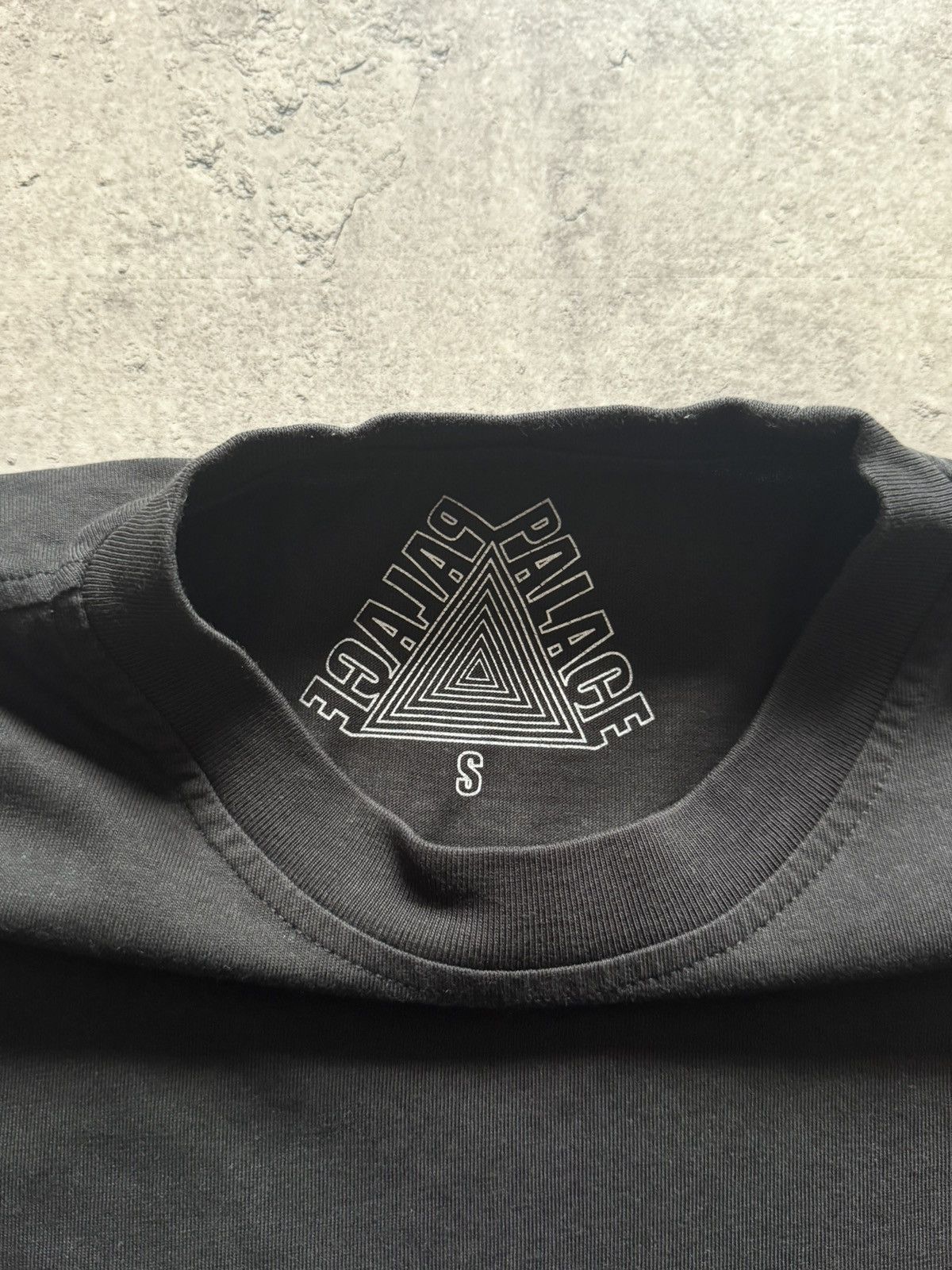 Palace Palace Lique T-shirt Size US S / EU 44-46 / 1 - 4 Thumbnail