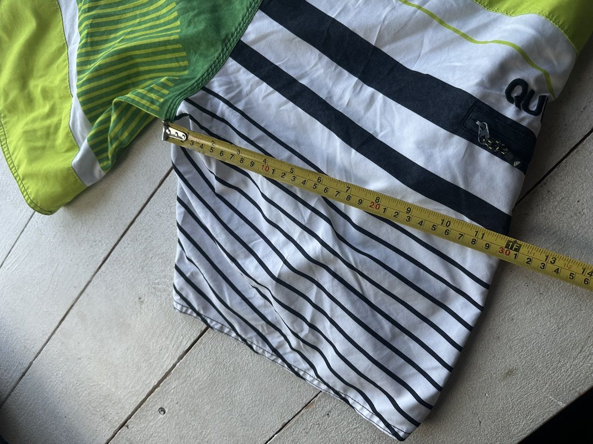 Quiksilver 🚨Vintage Quiksilver Shorts Big Logo Y2K Style 90s Surfing Size US 34 / EU 50 - 17 Thumbnail