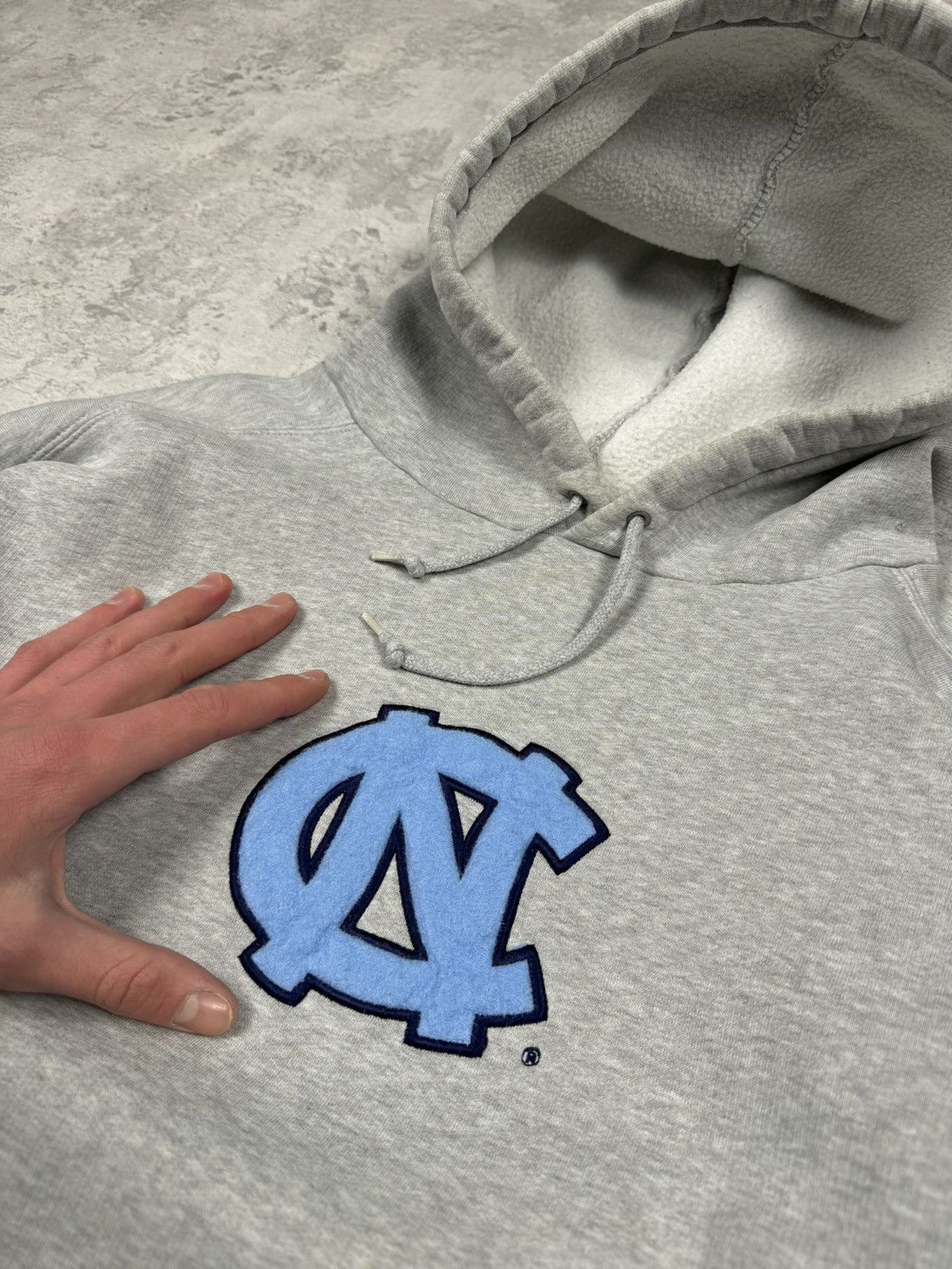 Nike Vintage Nike North Carolina Center Swoosh Hoodie Size XXL Size US XXL / EU 58 / 5 - 6 Thumbnail