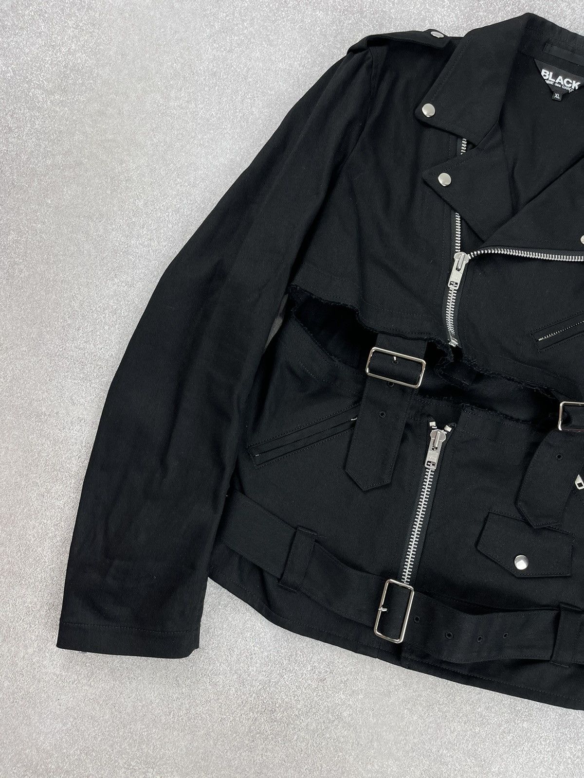 Comme des Garcons × Comme des Garcons Black × Japanese Brand Comme des Garcons Black Bondage Biker Moto Jacket Men’s Size US XL / EU 56 / 4 - 3 Thumbnail