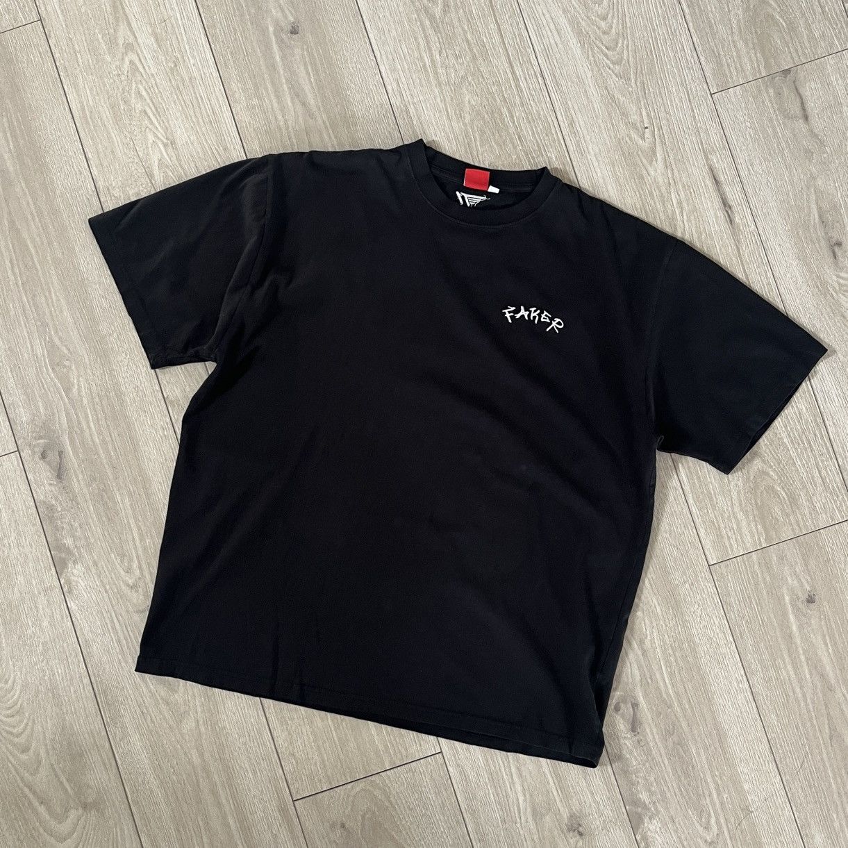 Other T1 Tshirt Size US L / EU 52-54 / 3 - 1 Thumbnail